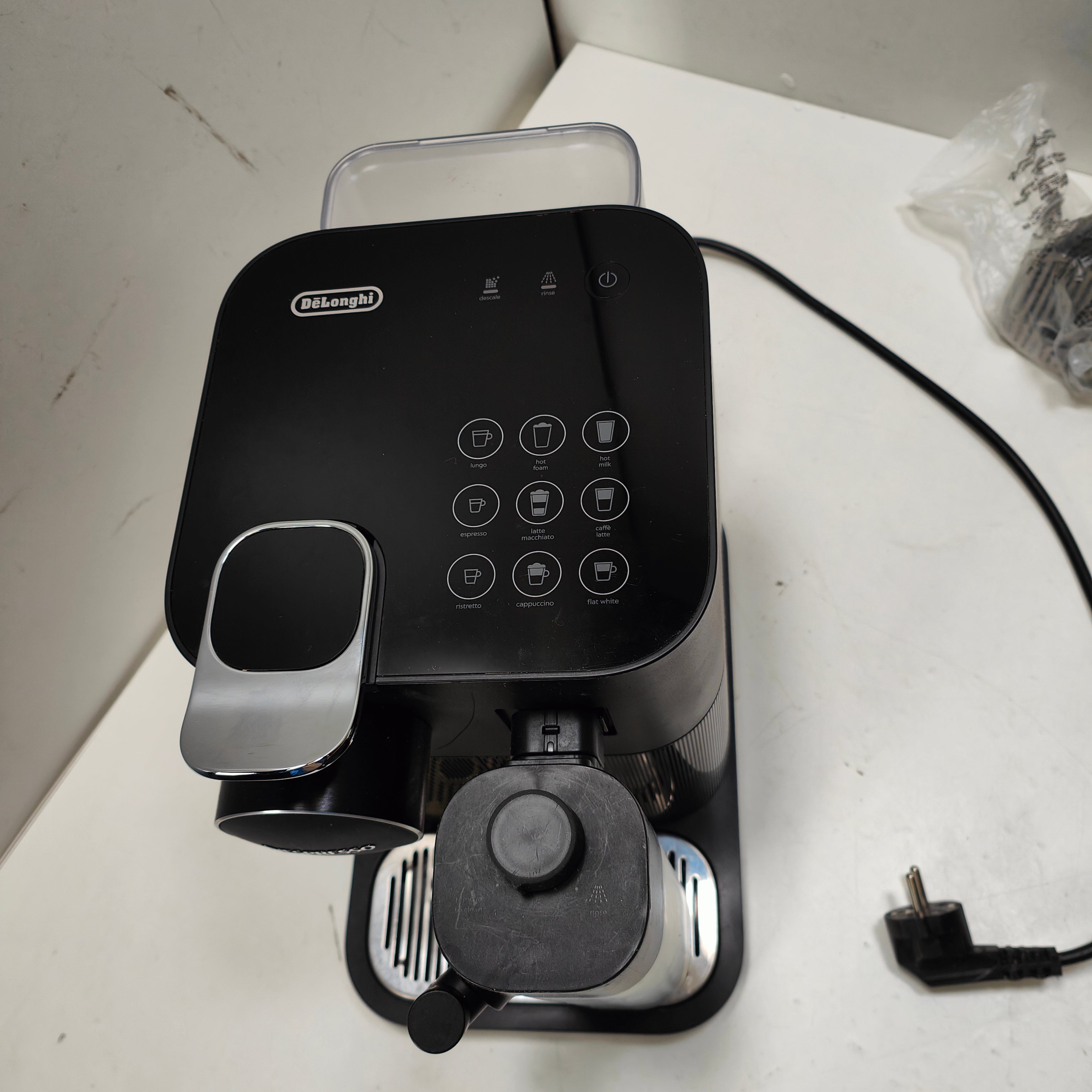 DeLonghi Nespresso Gran Lattissima EN640.B Schwarz