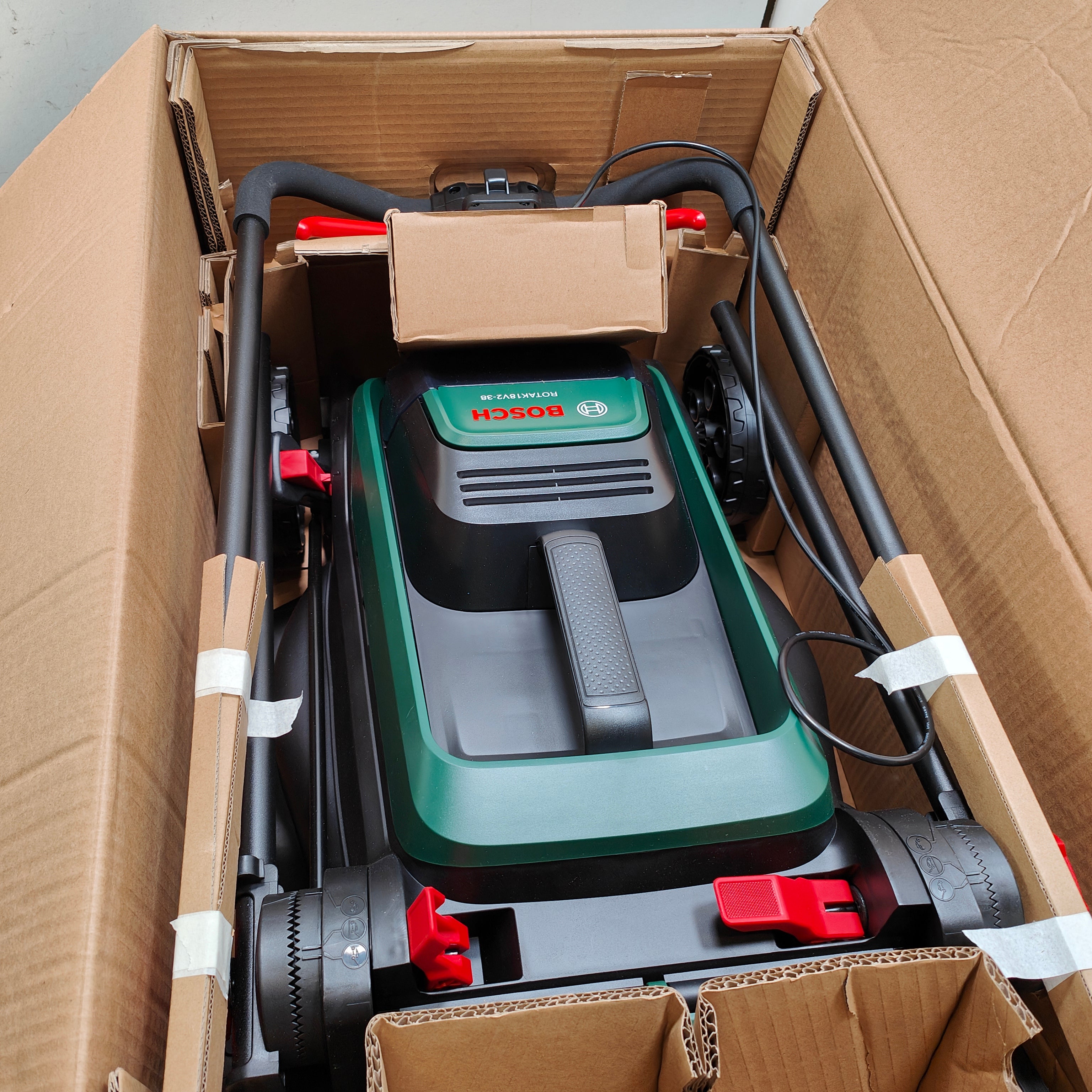 Bosch Rotak 18V2-38 (without battery)