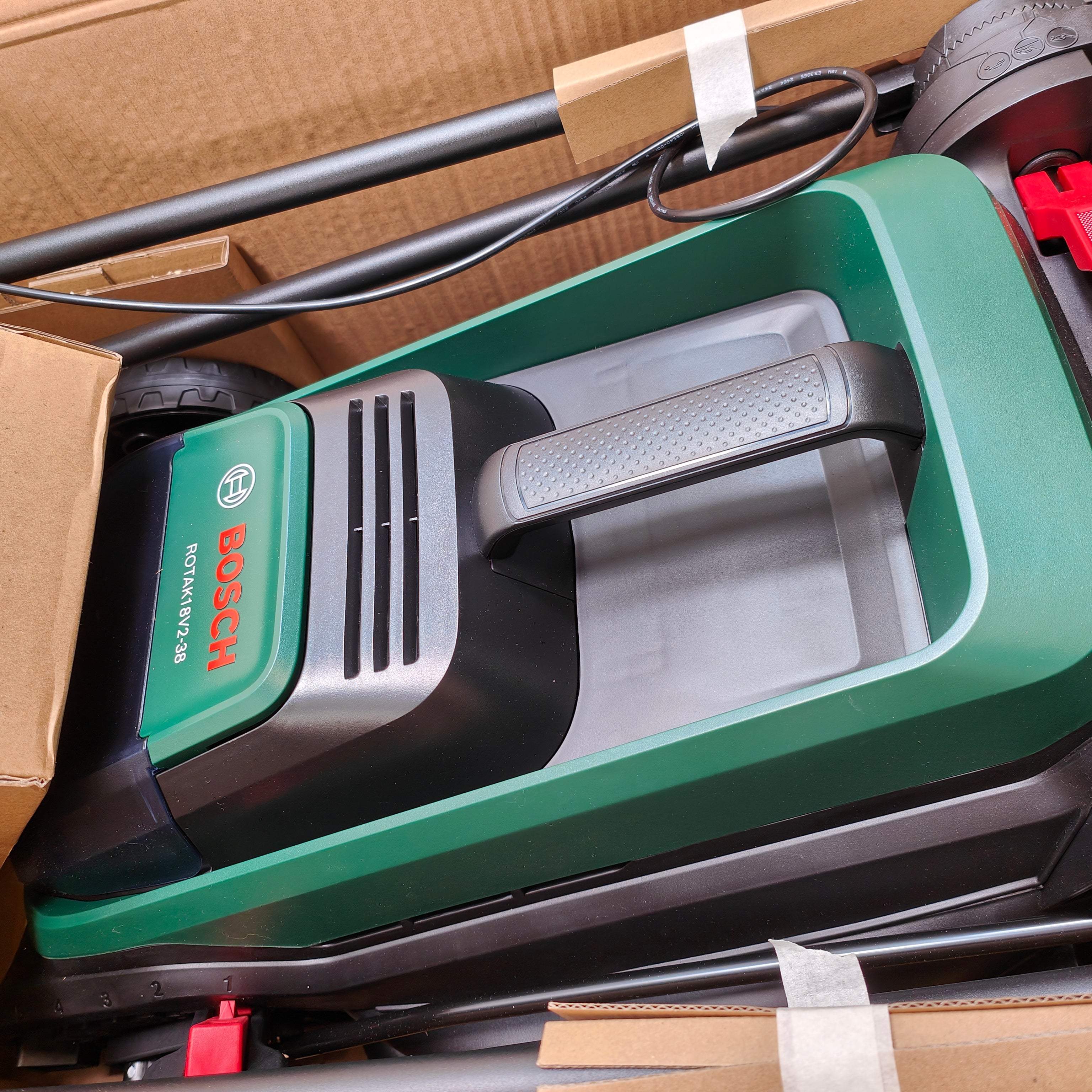 Bosch Rotak 18V2-38 (without battery)