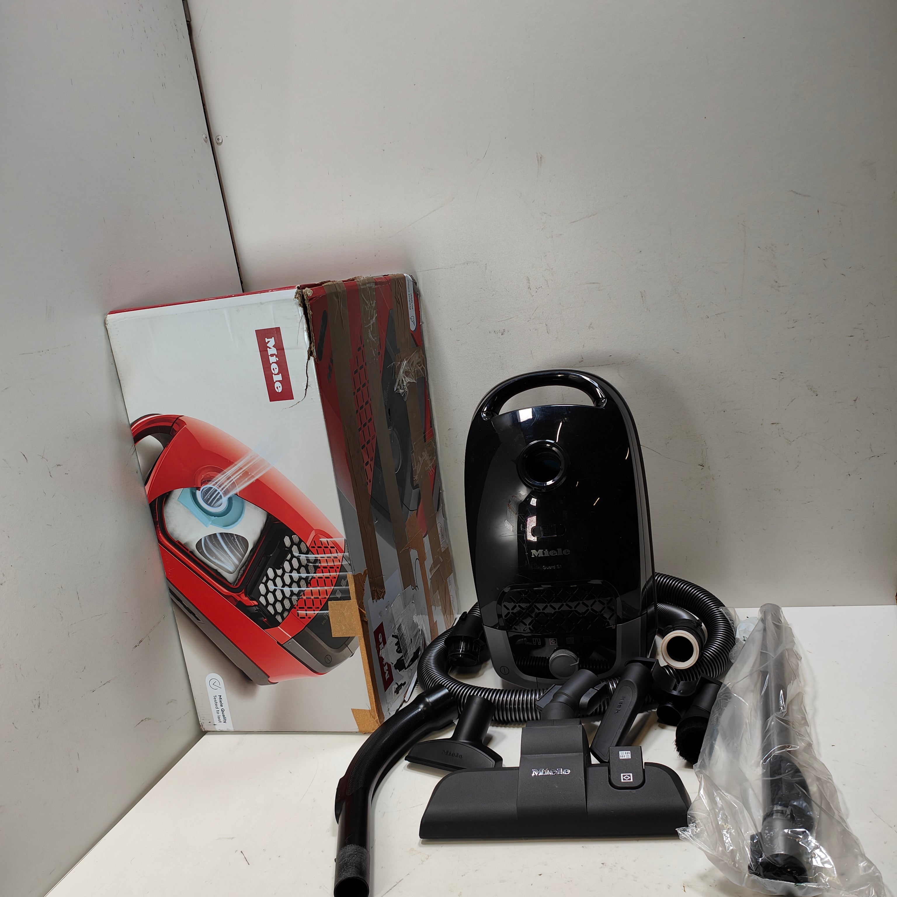 Miele Guard S1 Obsidianschwarz