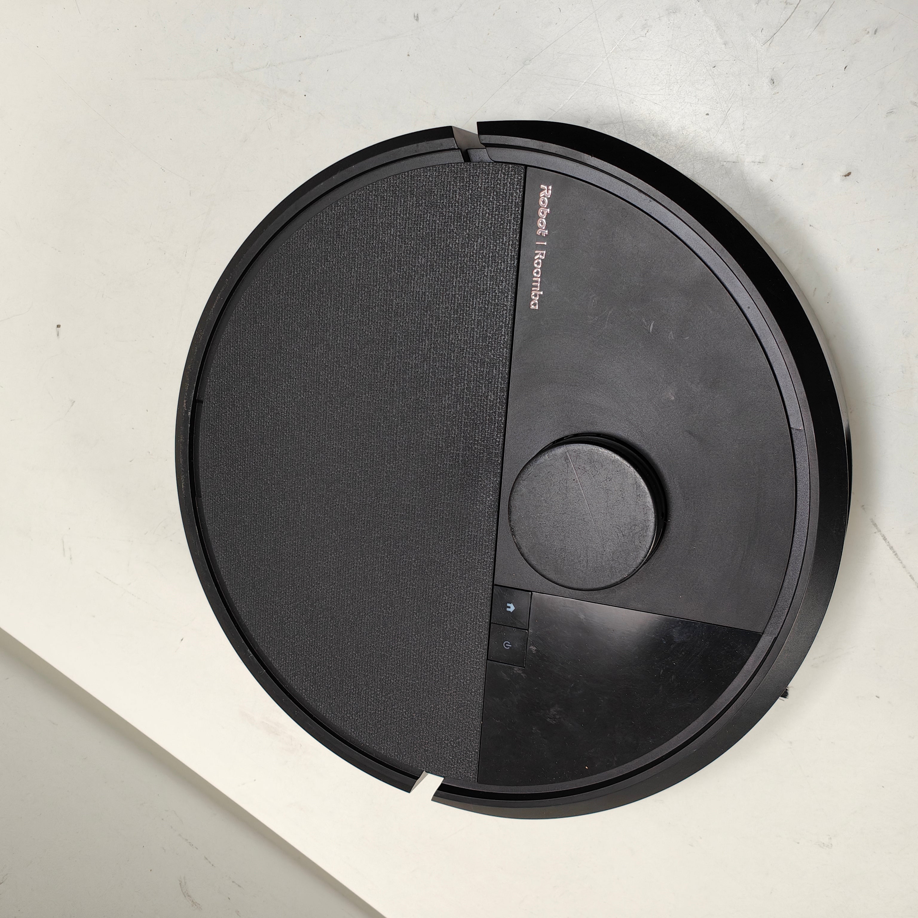 iRobot Roomba Plus 505 + Black