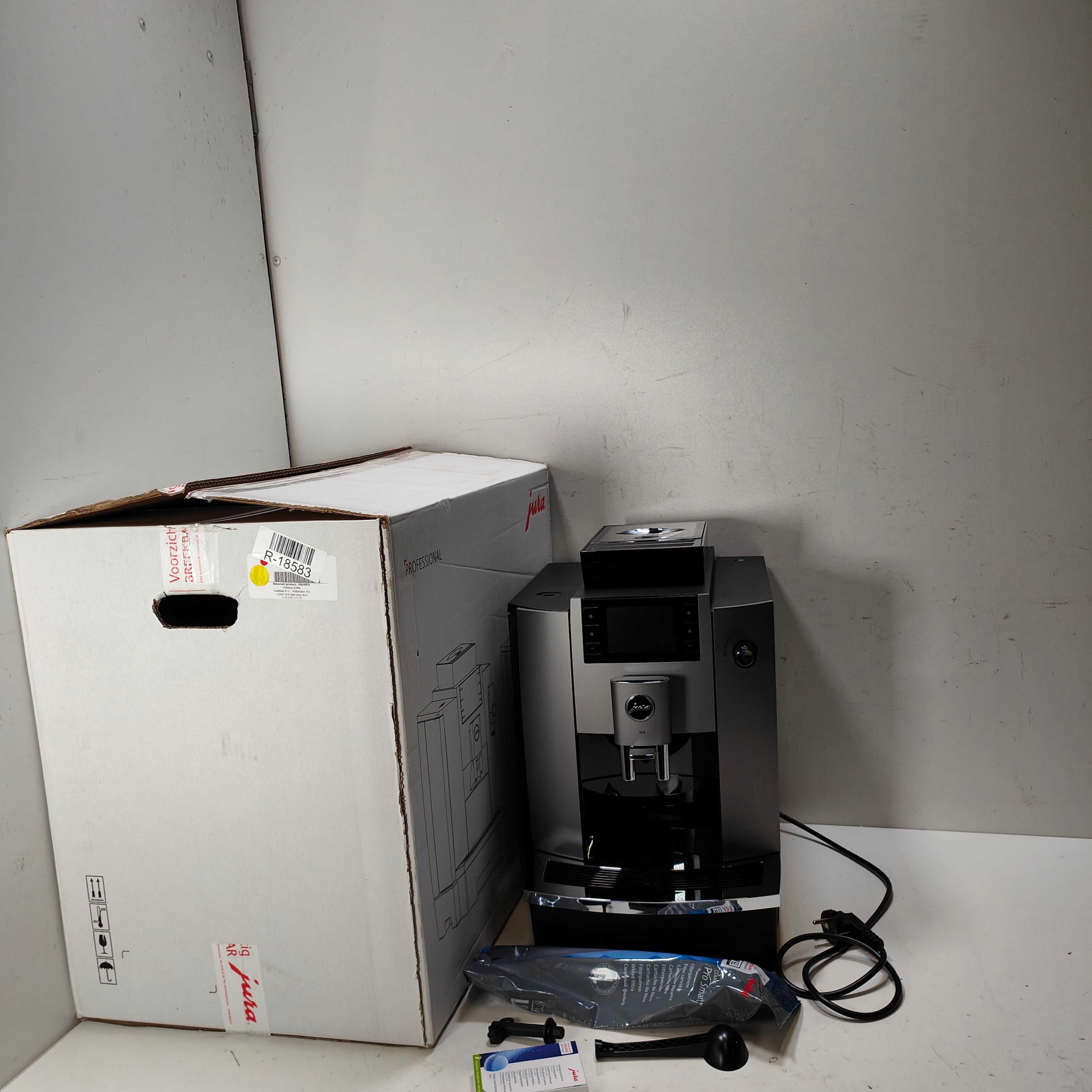 Jura W4 Dark Inox (EA)