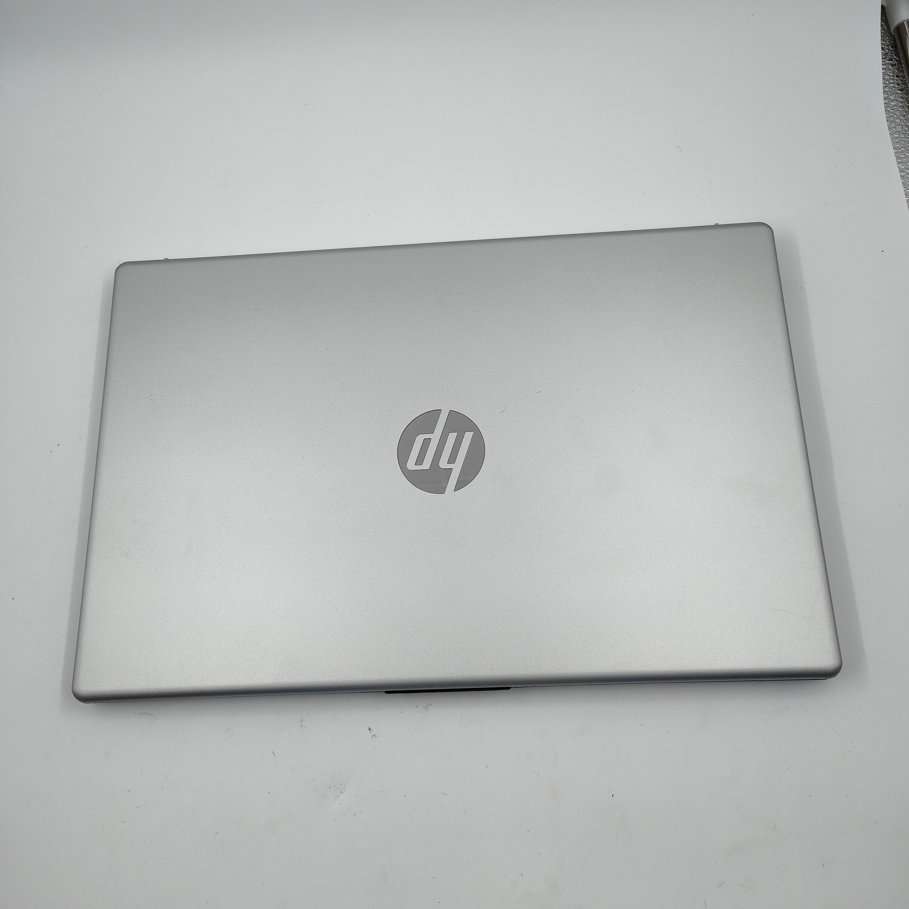 HP Laptop 15-fc0076nb AZERTY
