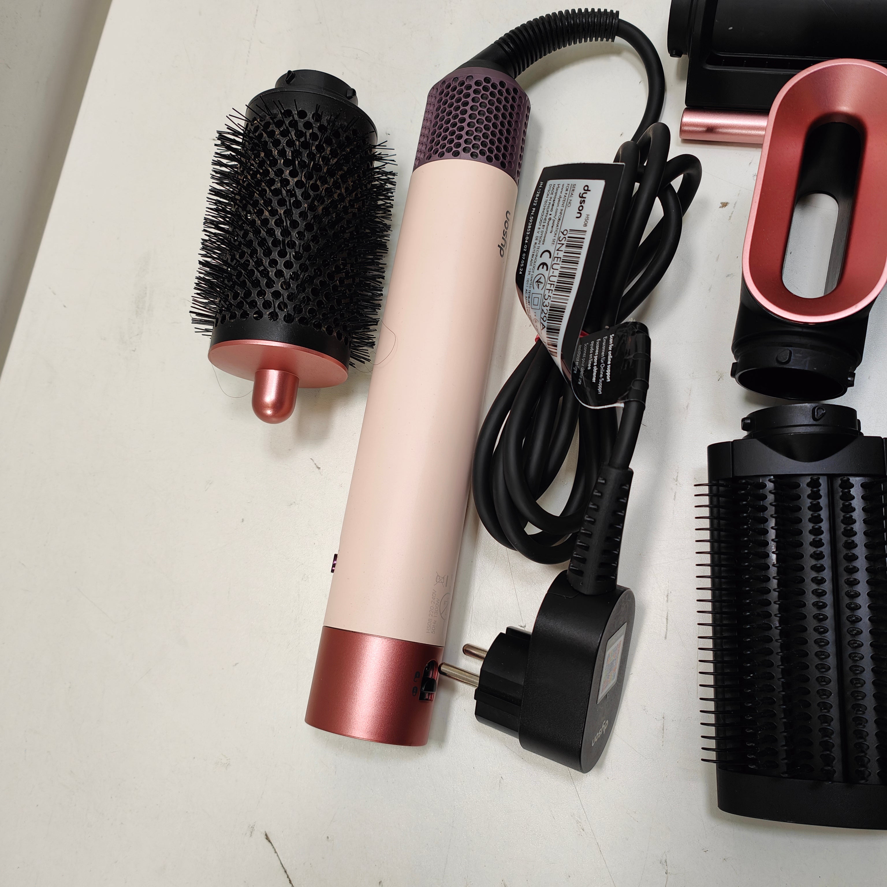 Dyson Airwrap Straight+Wavy Ceramic Pink