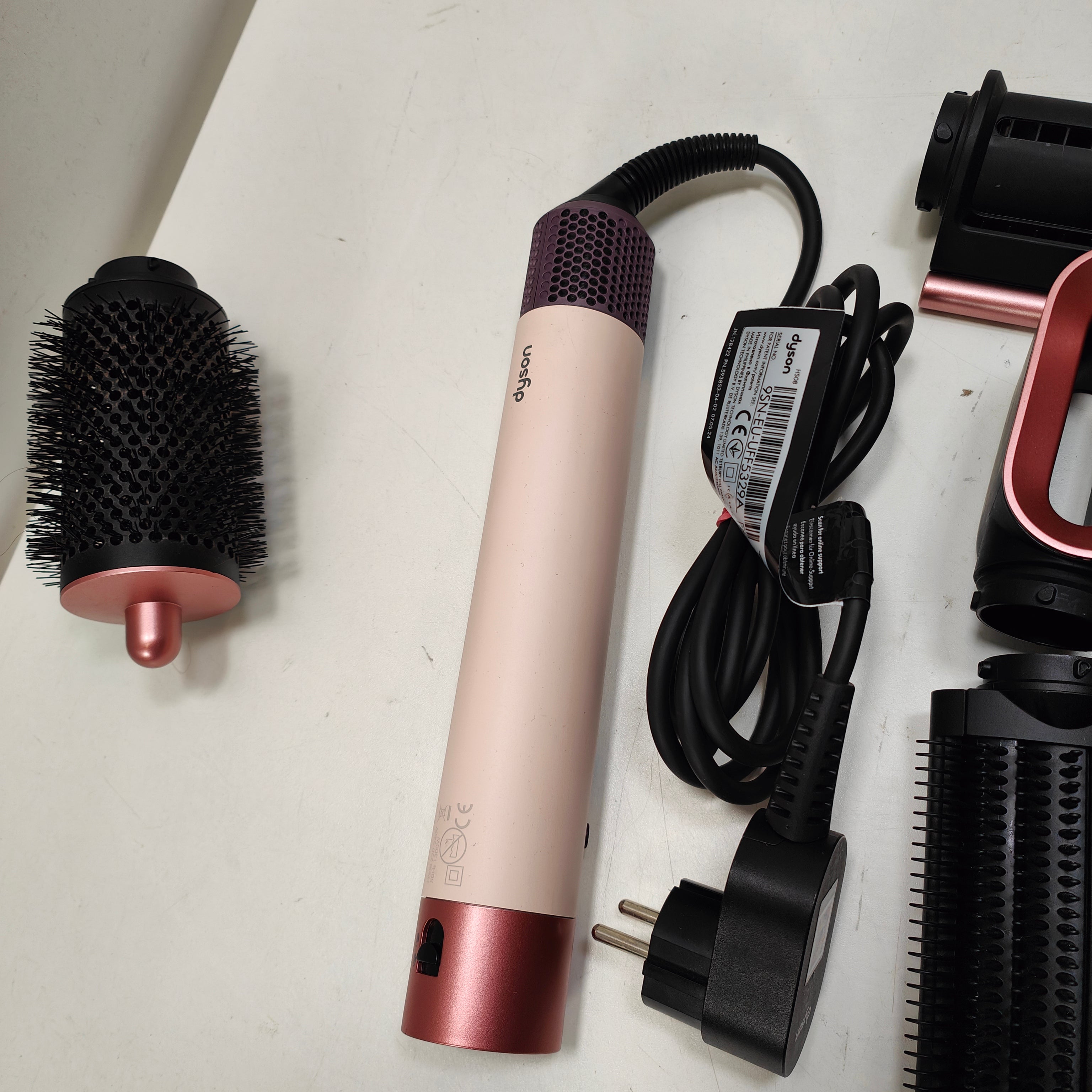 Dyson Airwrap Straight+Wavy Ceramic Pink