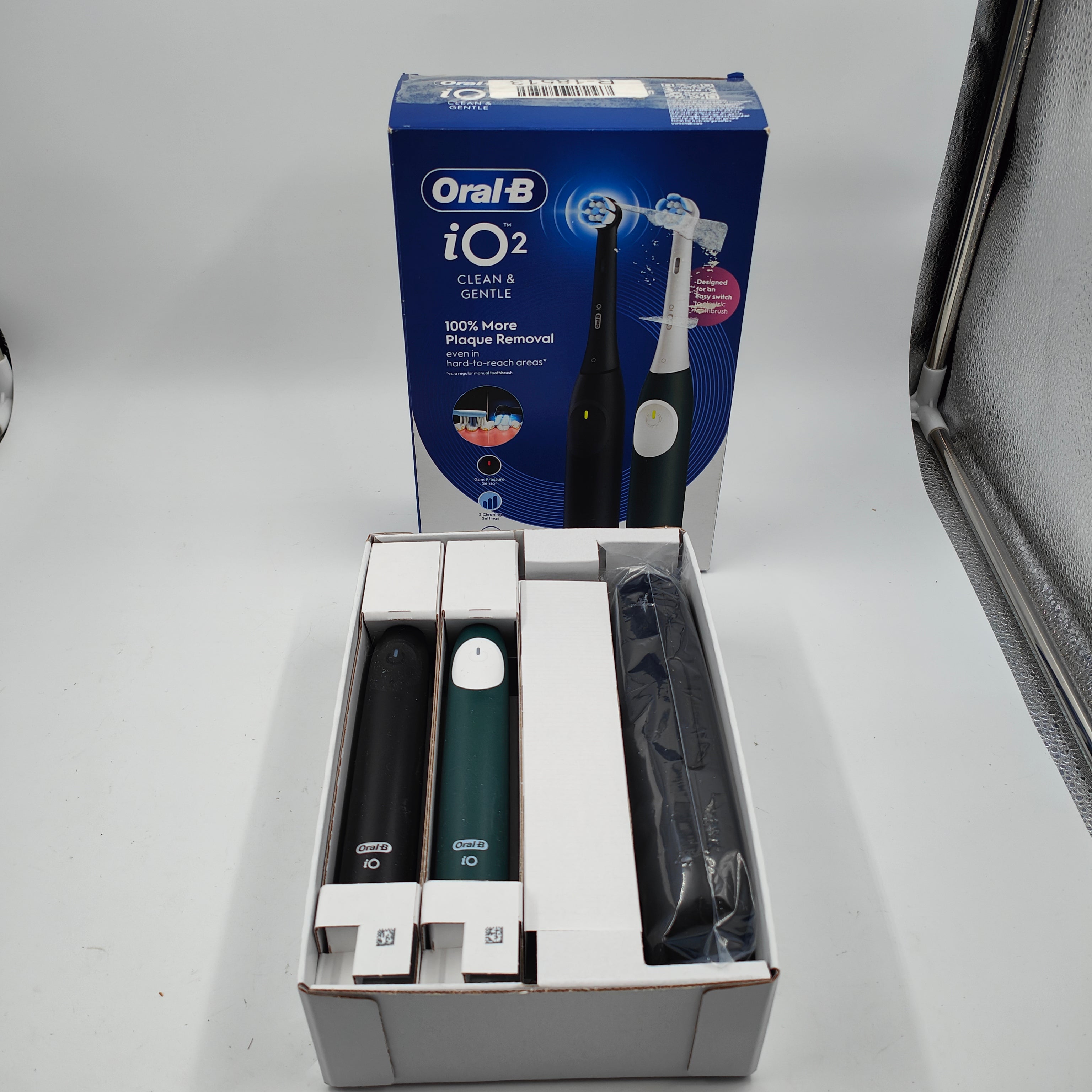 Oral-B iO 2 Zwart en Groen Duo Pack