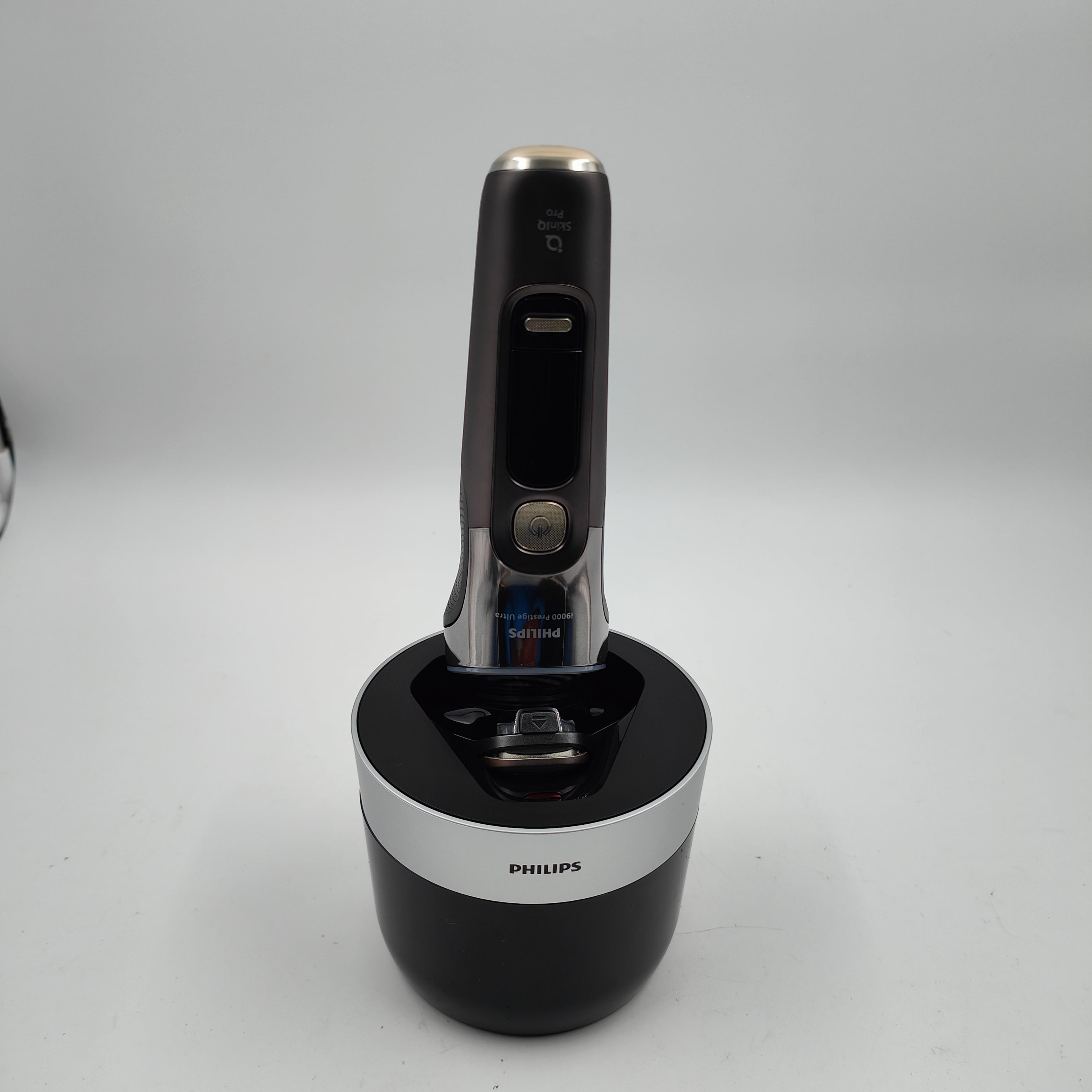 Philips Shaver i9000 Prestige Ultra XP9402/31