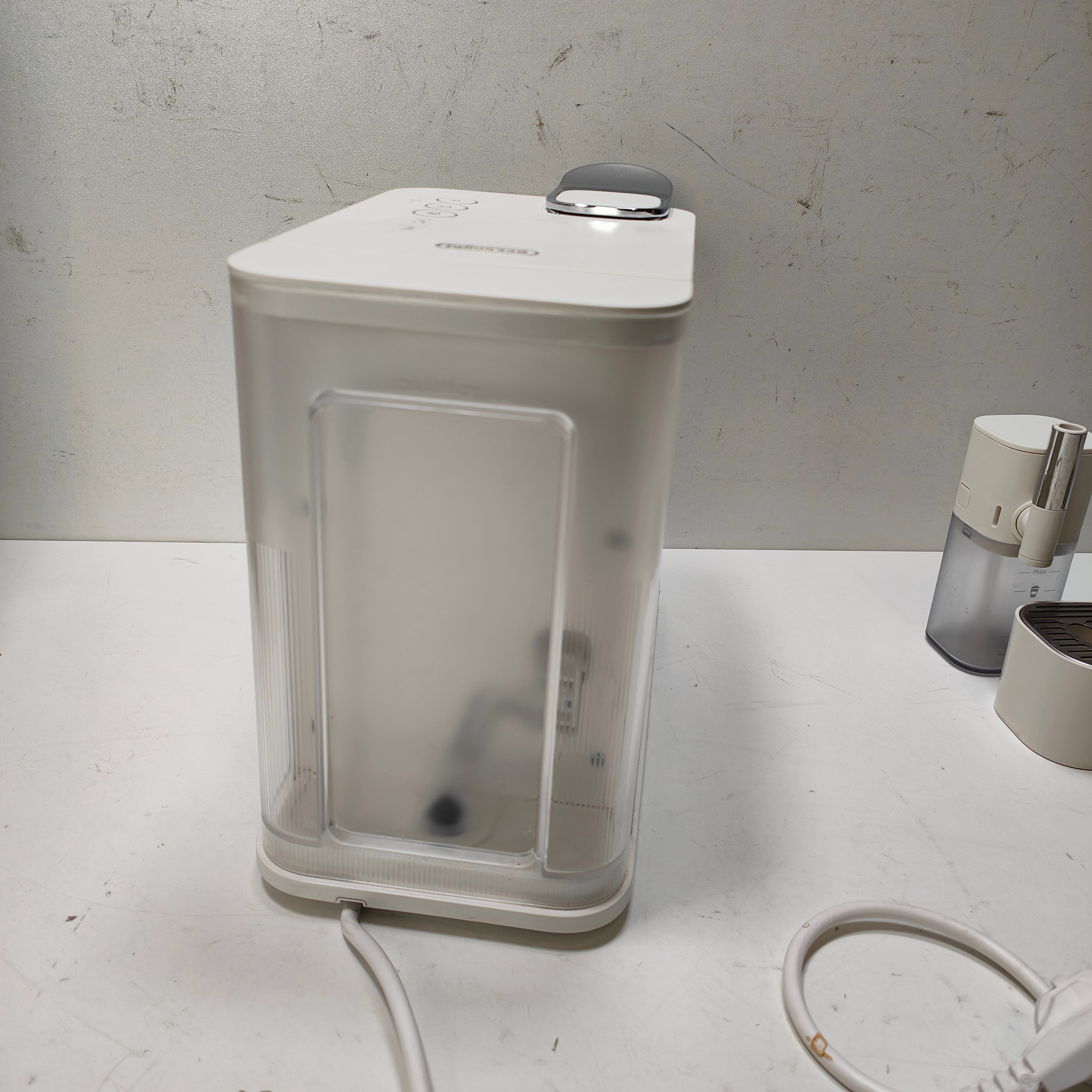 DeLonghi Nespresso Lattissima One EN510.W Weiß