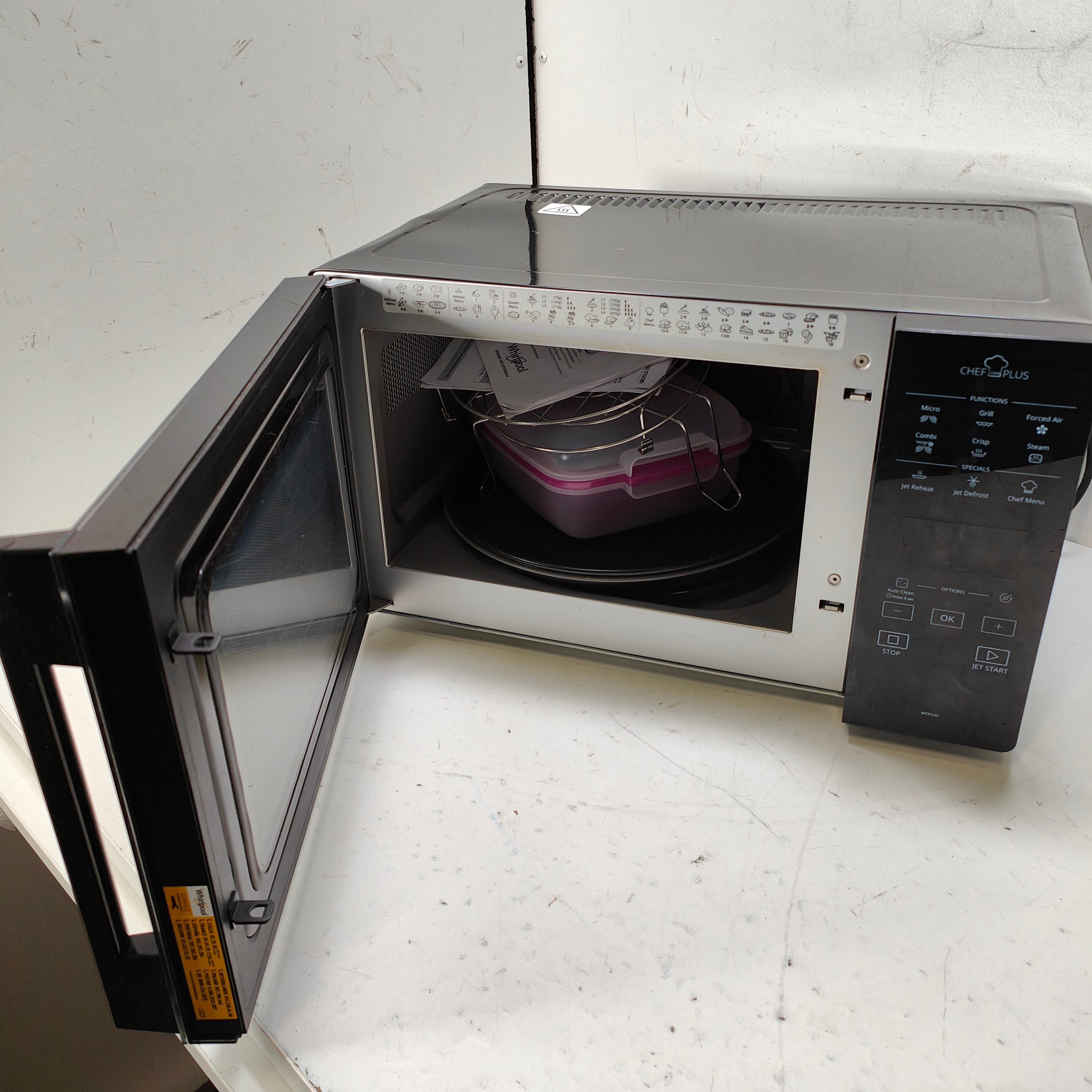 Whirlpool MCP 349 BL