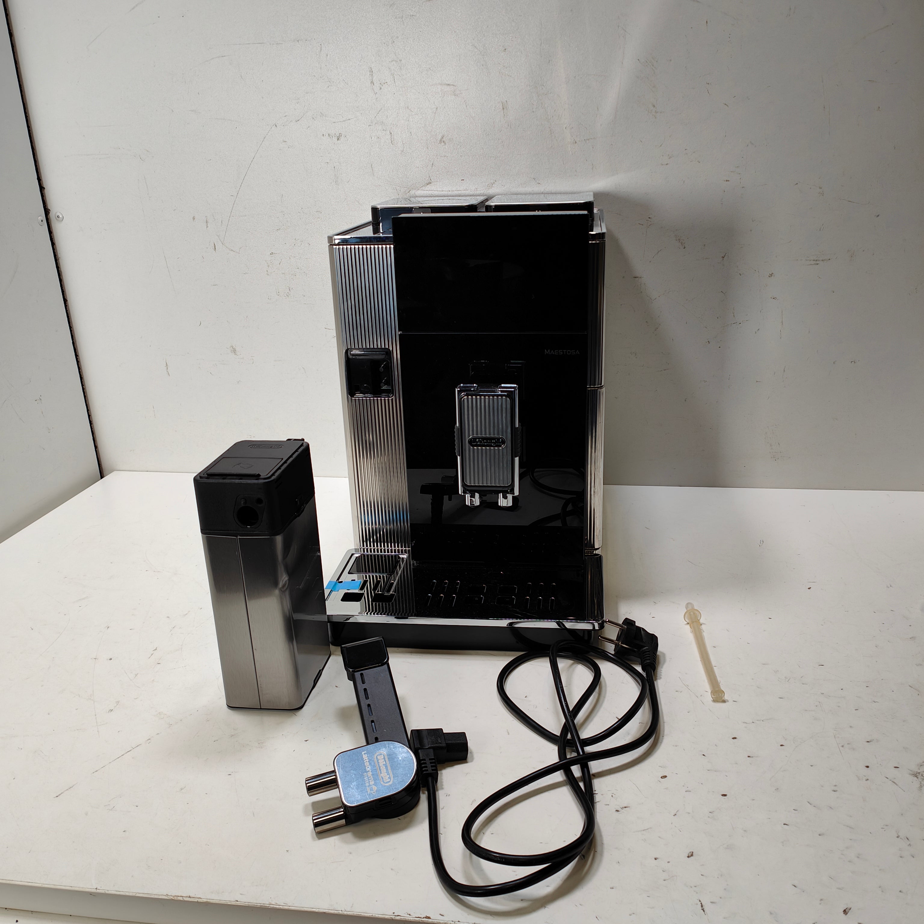 DeLonghi Maestosa EPAM 960.75.GLM