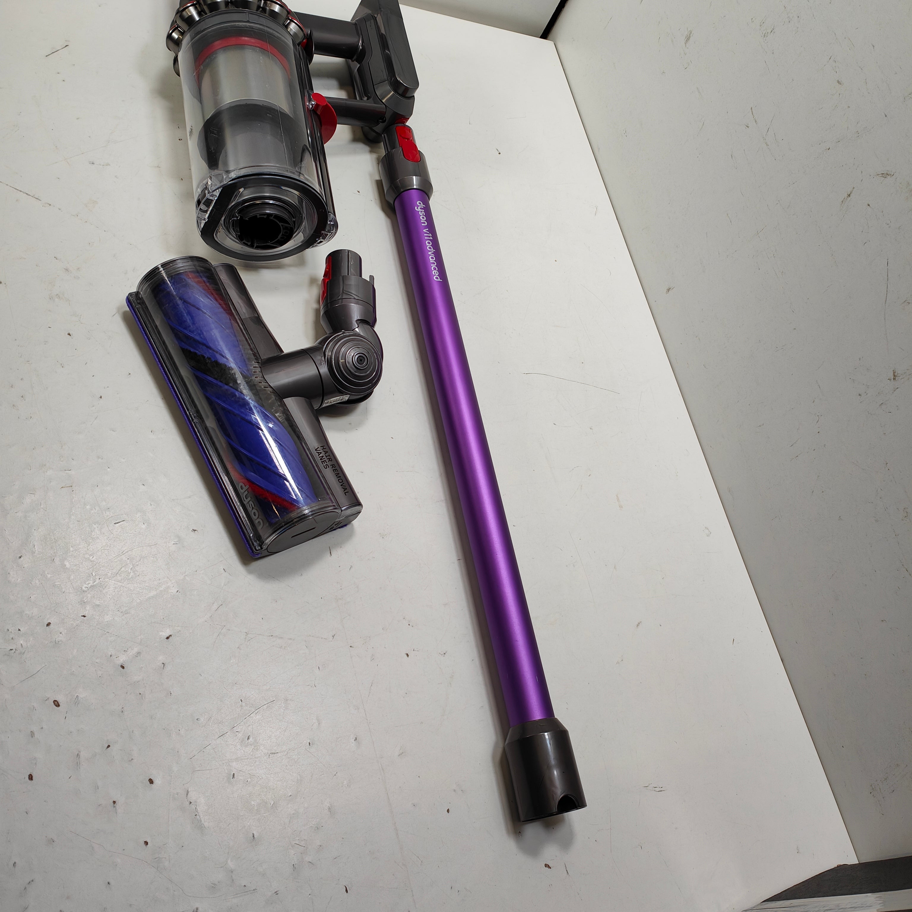 Dyson V11 Advanced