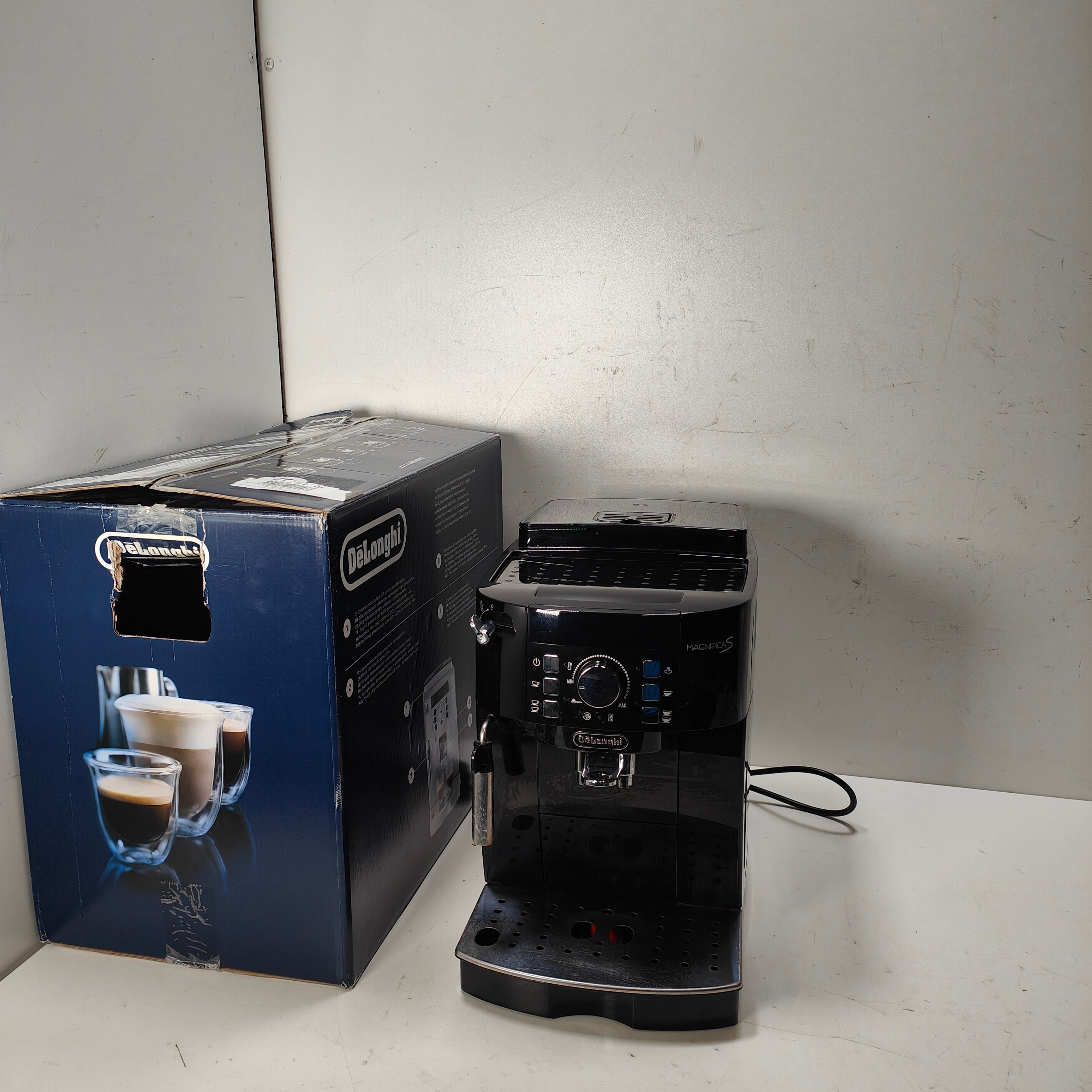 DeLonghi ECAM 21.117.B Magnifica S