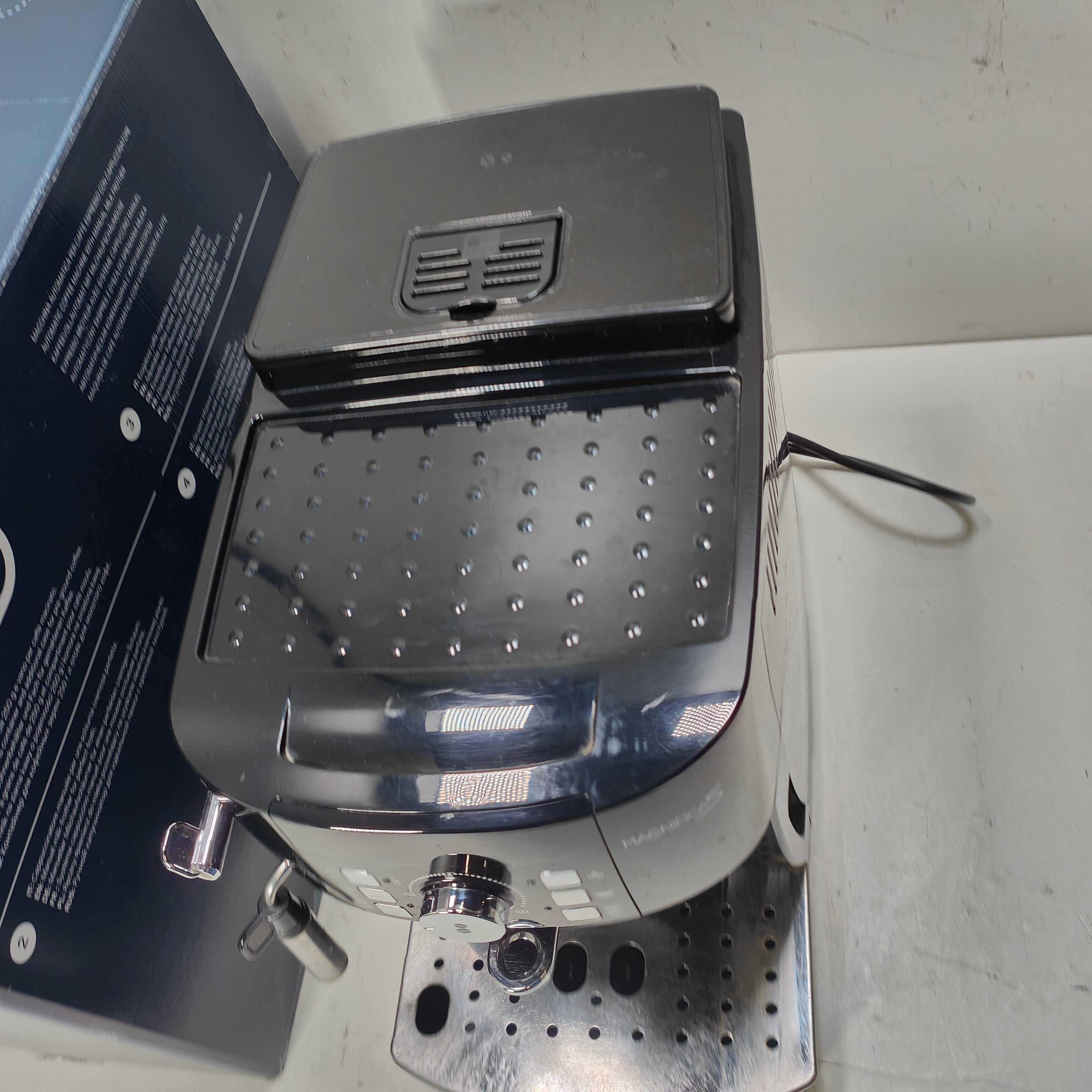 DeLonghi ECAM 21.117.B Magnifica S