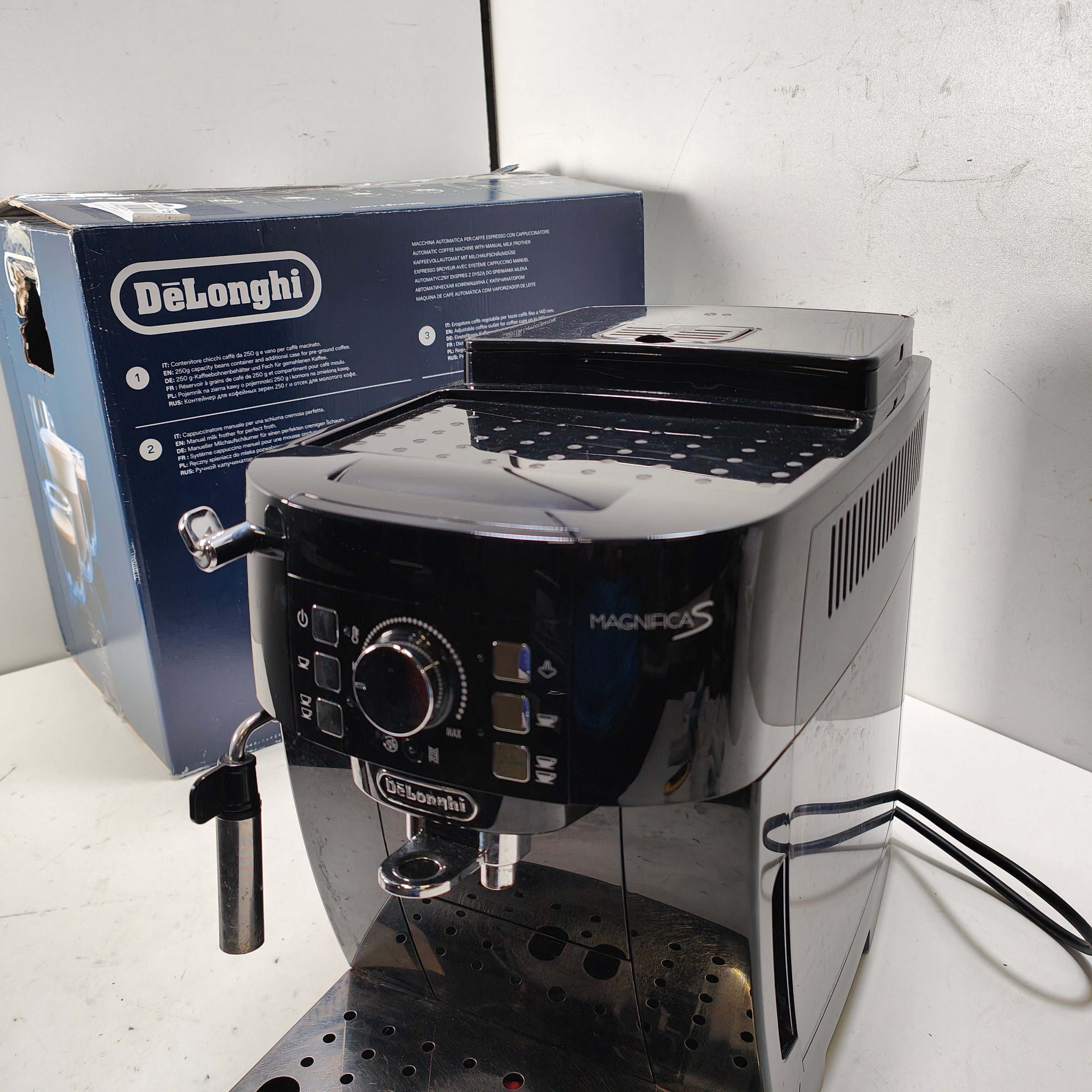DeLonghi ECAM 21.117.B Magnifica S