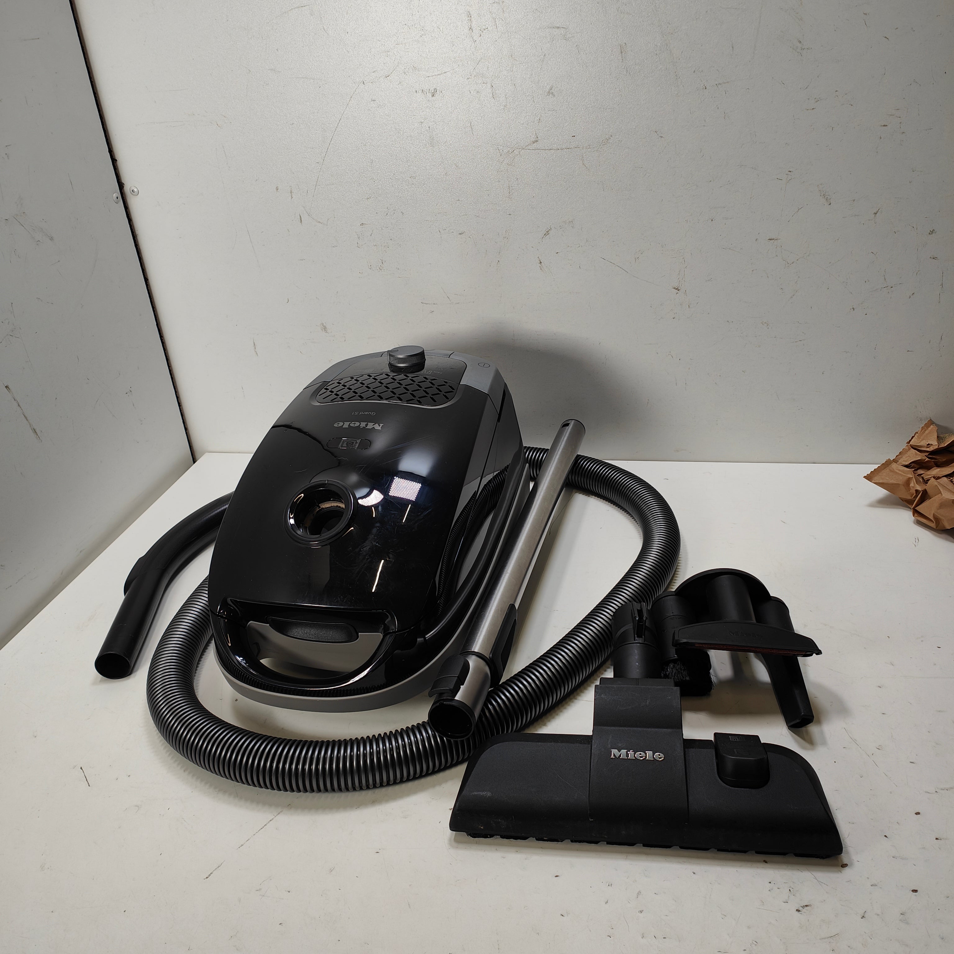 Miele Guard S1 Obsidianschwarz
