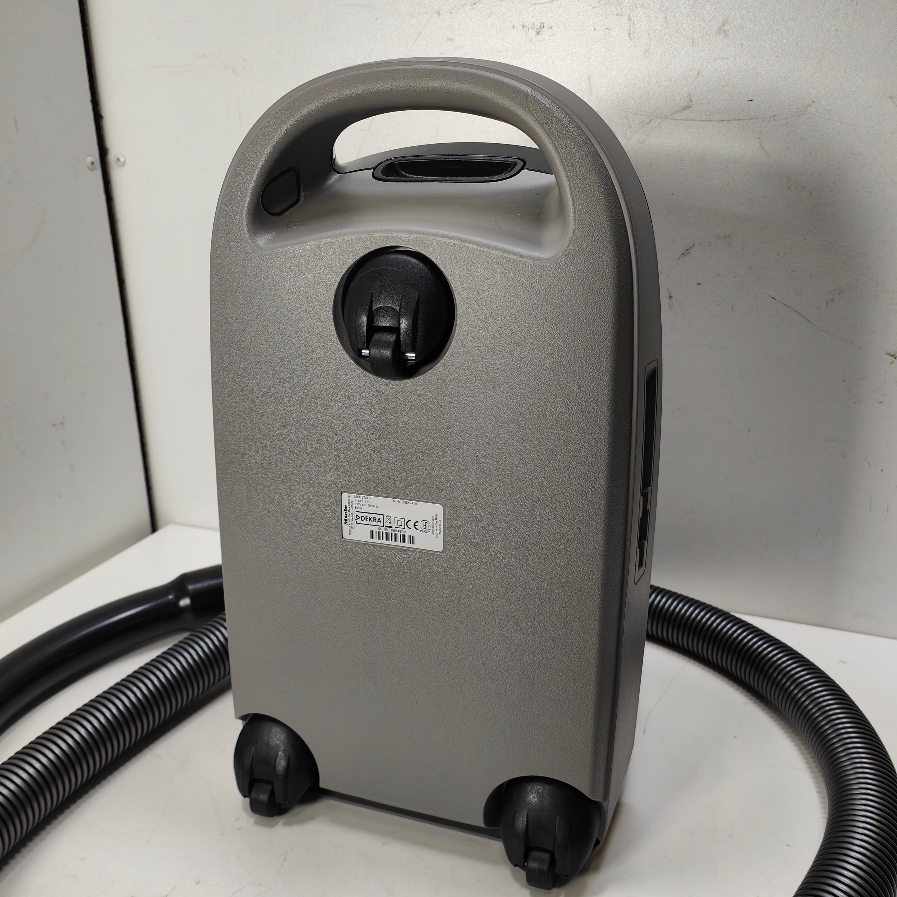 Miele Guard S1 Obsidianschwarz