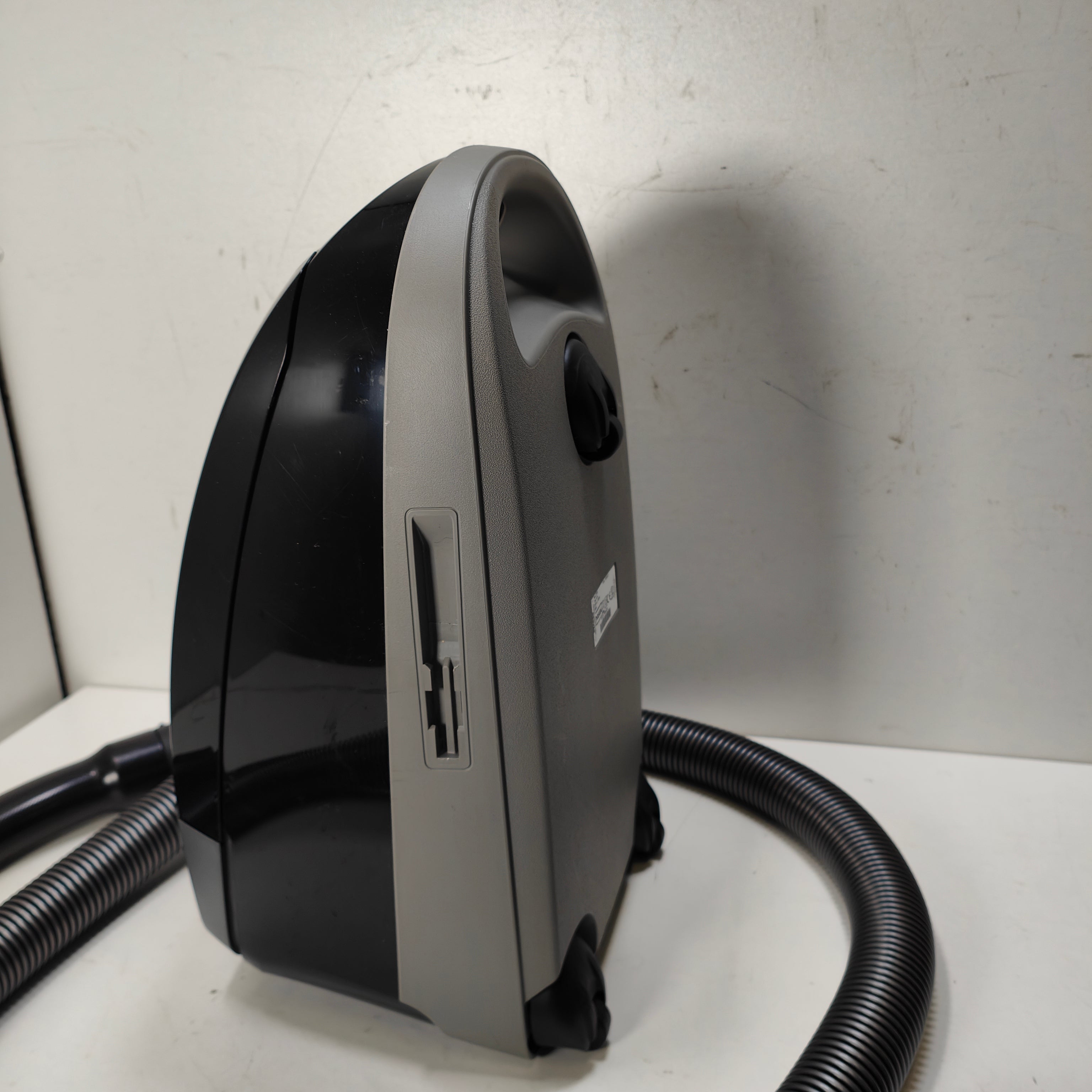 Miele Guard S1 Obsidianschwarz