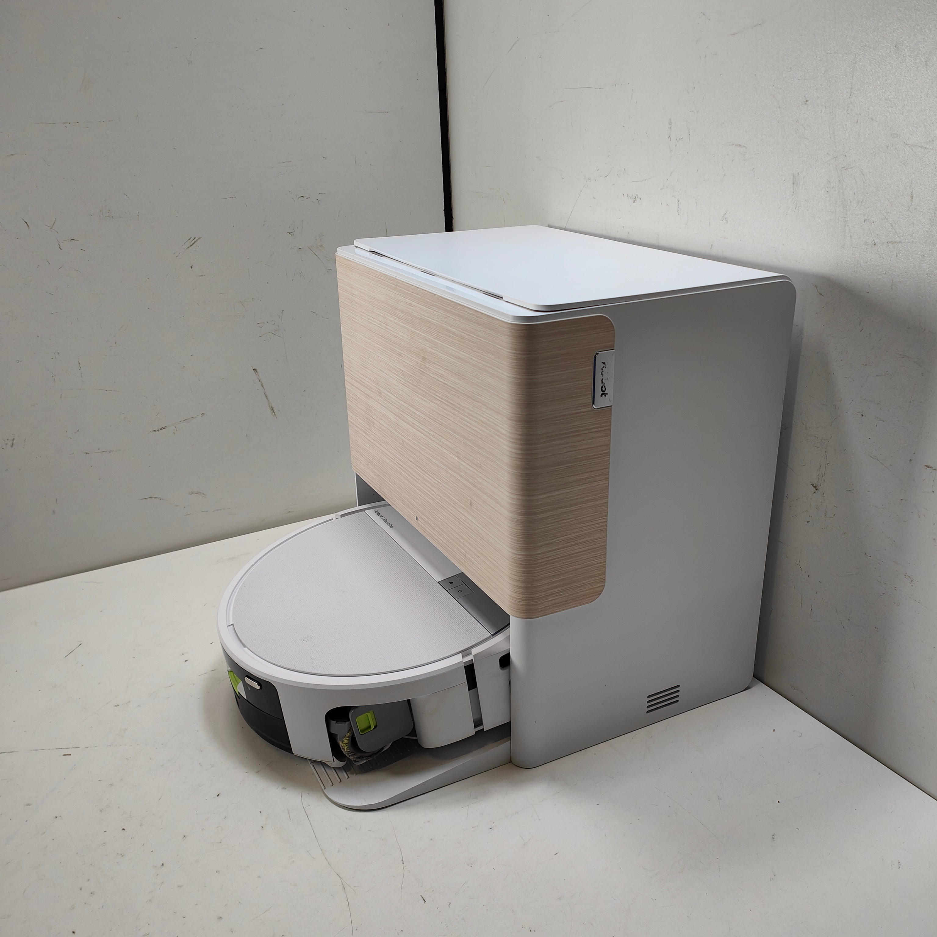 iRobot Roomba Max 705 Combo + Weiß