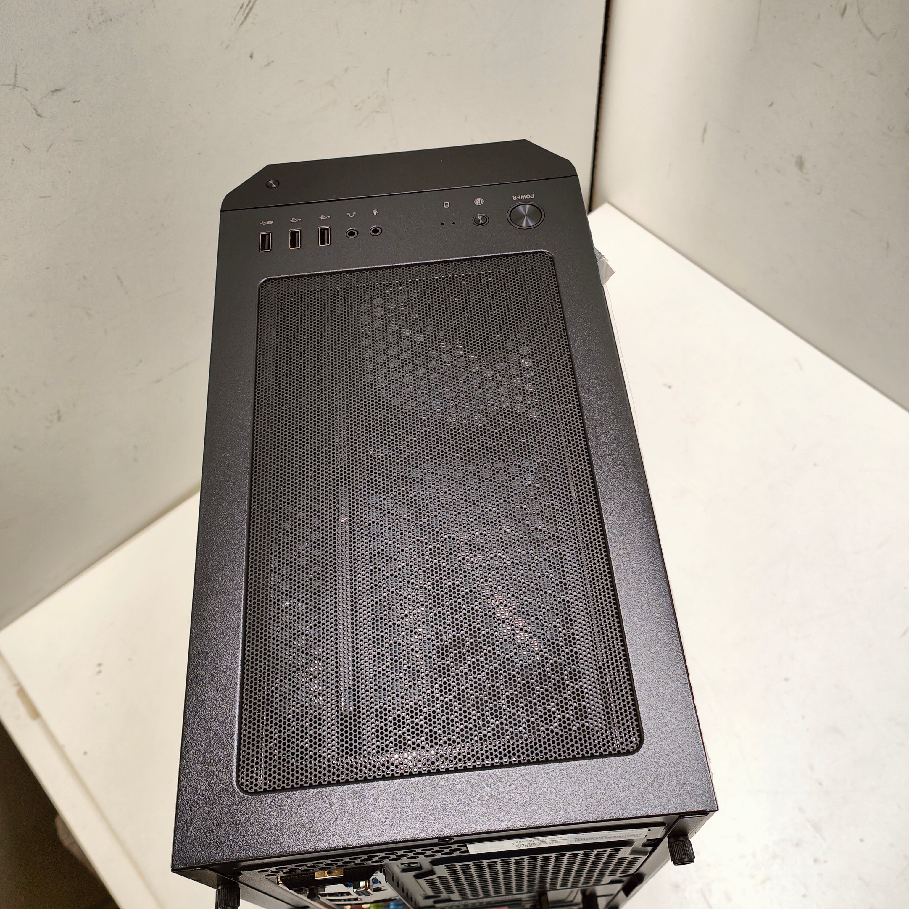 MSI MAG FORGE M100R