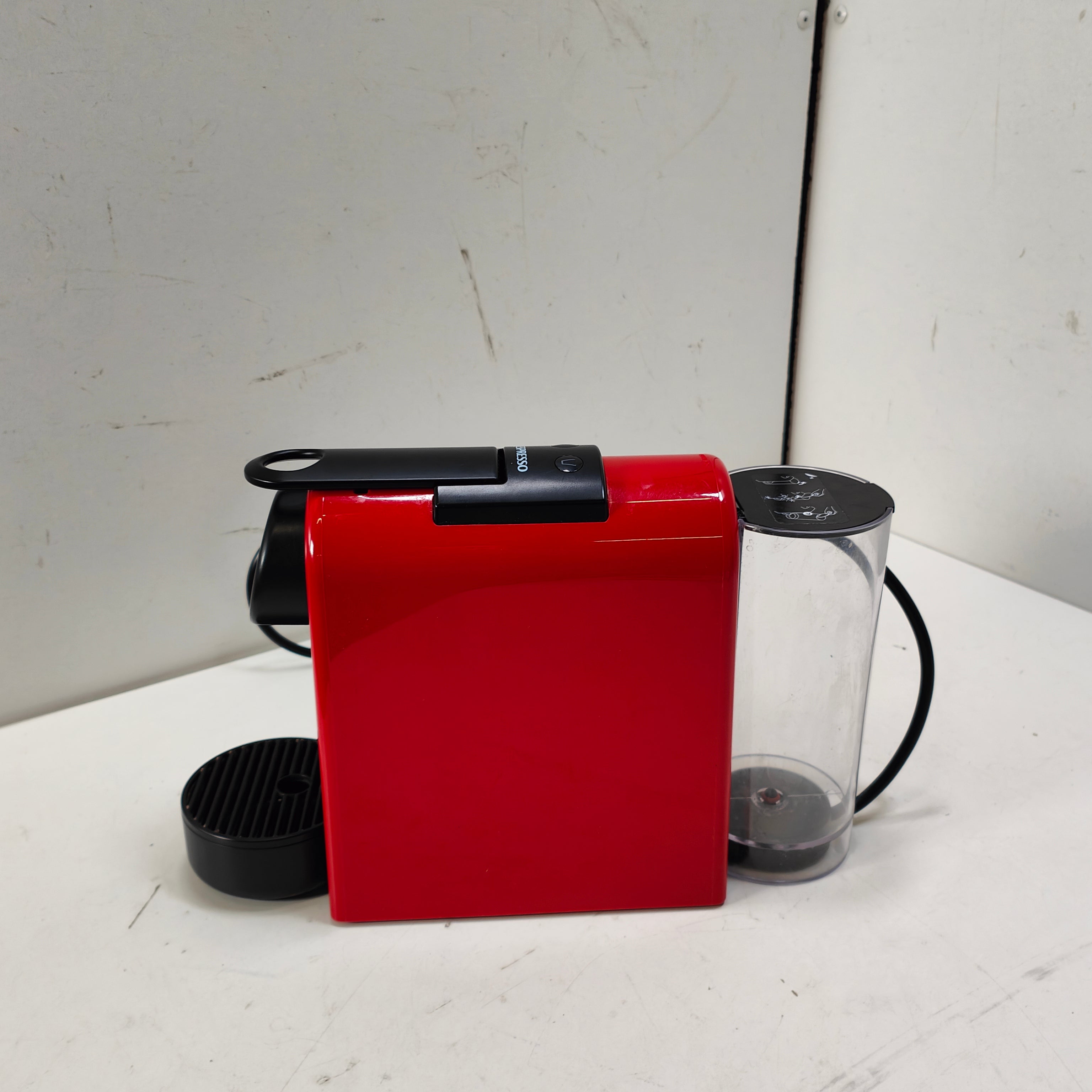 DeLonghi  Essenza Mini EN85.R