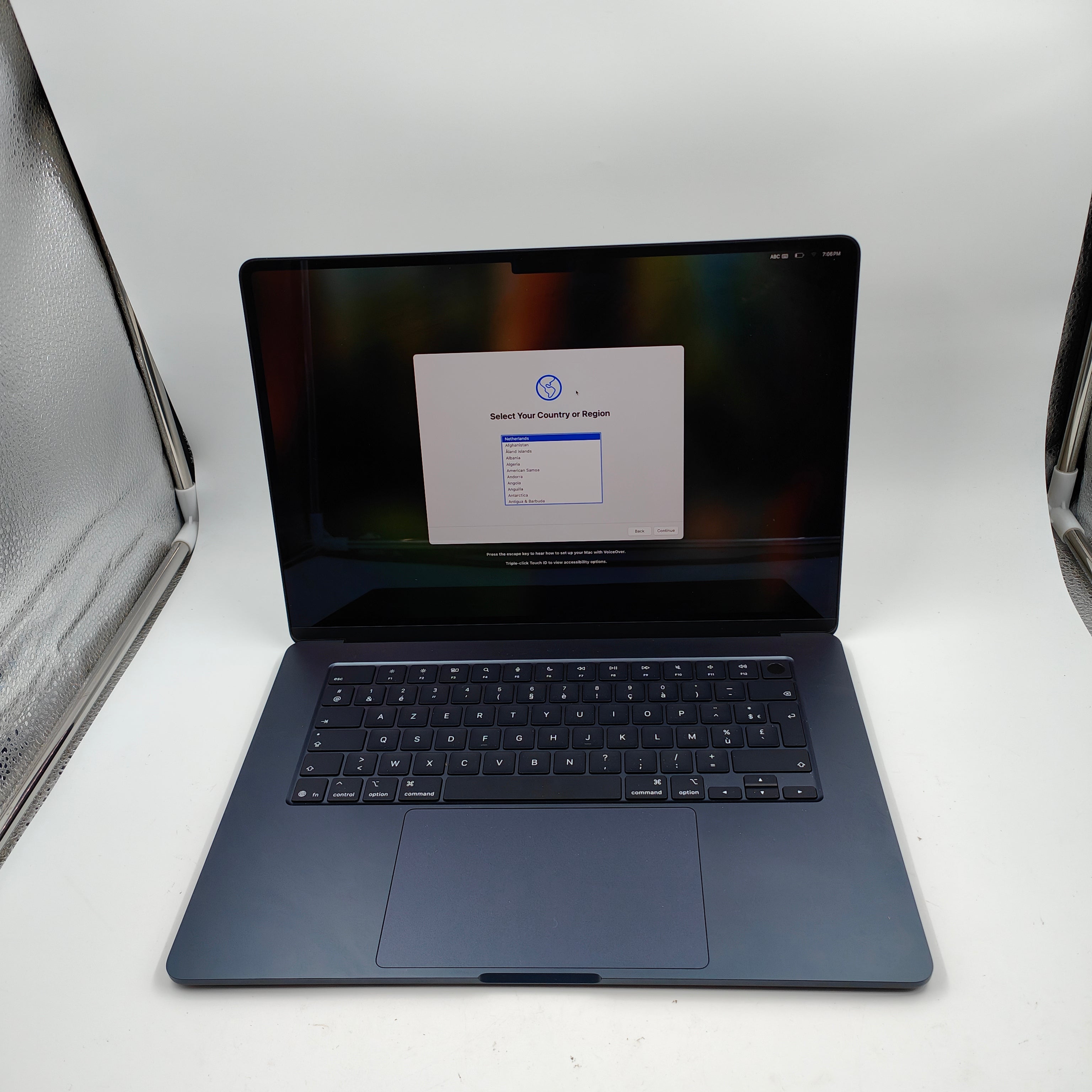 Apple MacBook Air 15" (2025) M4 (10/10) 16GB/256GB Midnight AZERTY