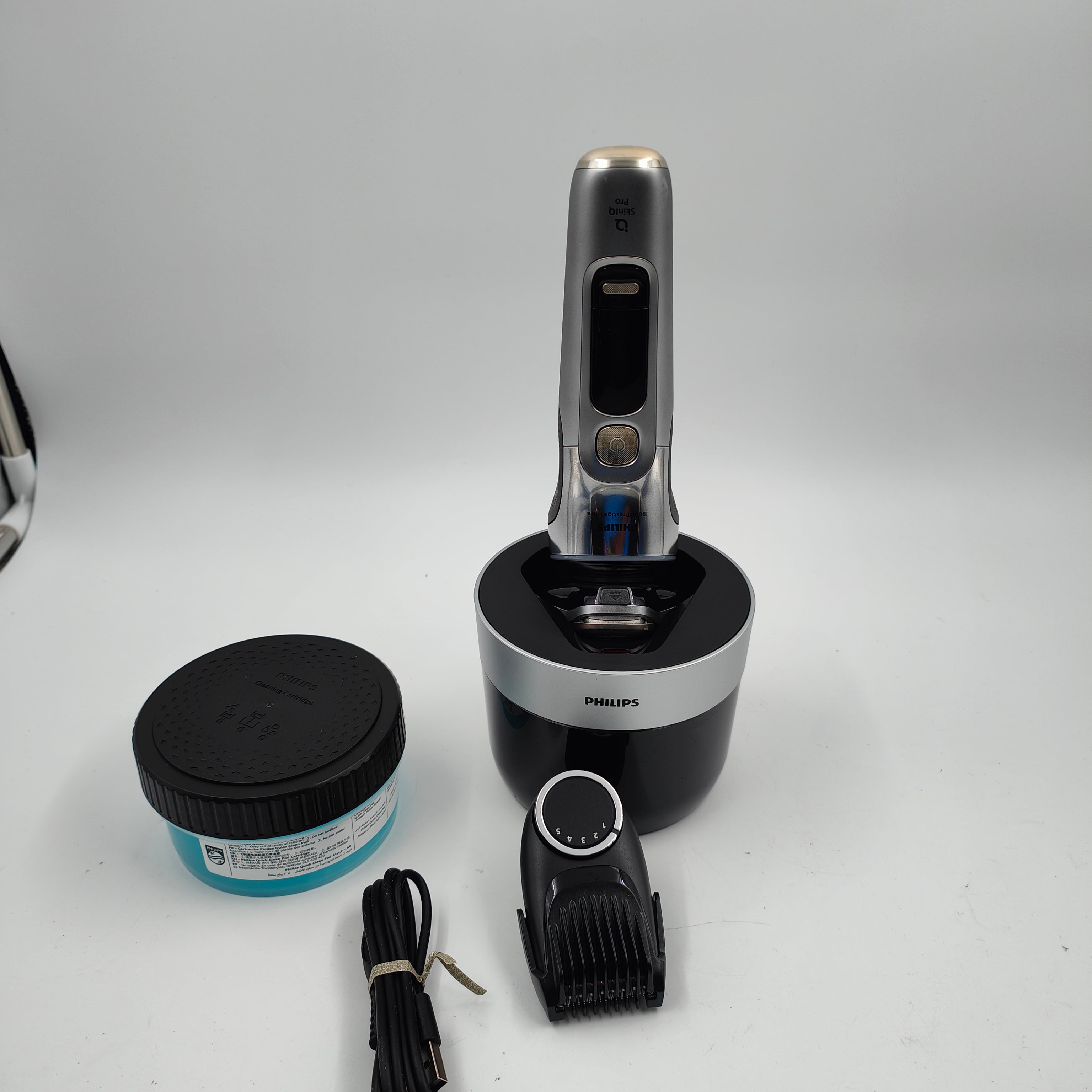 Philips Shaver i9000 Prestige Ultra XP9404/46