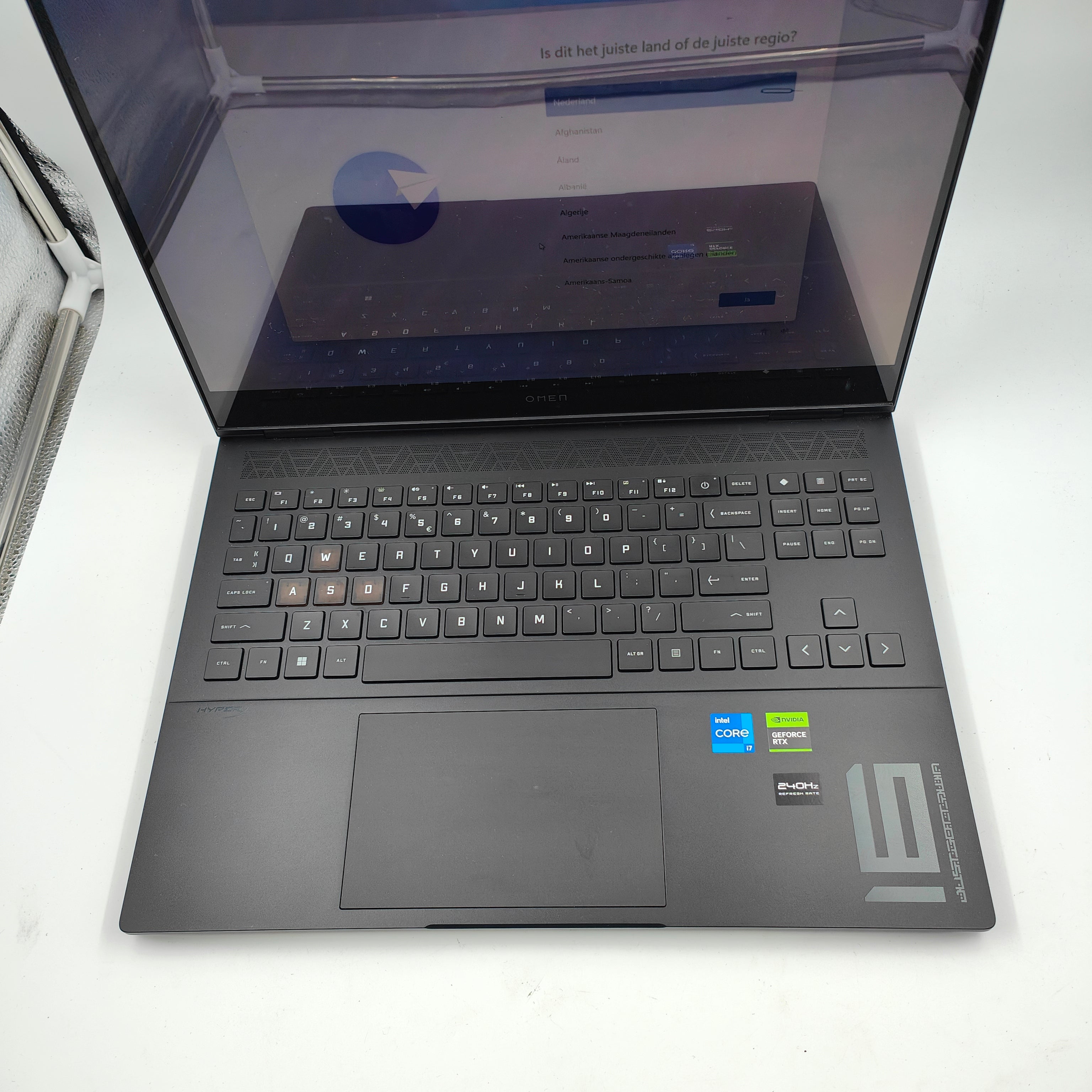 HP OMEN Transcend 16-u1975nd QWERTY