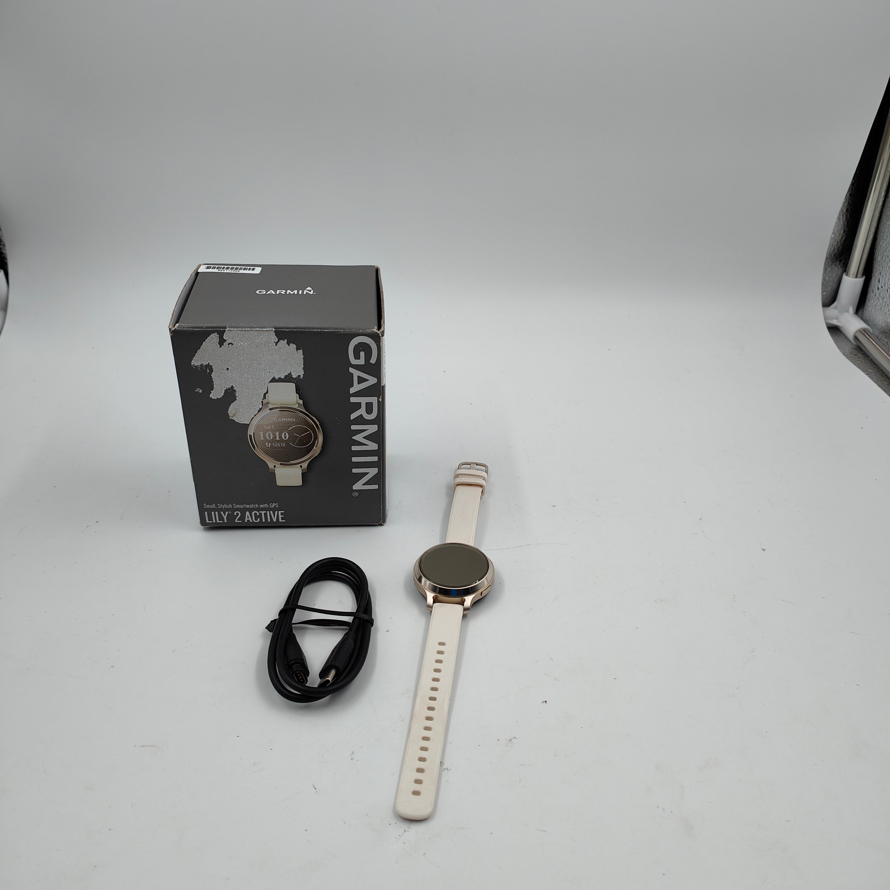 Garmin Lily Active Lunar Gold with Bone Silicone Band