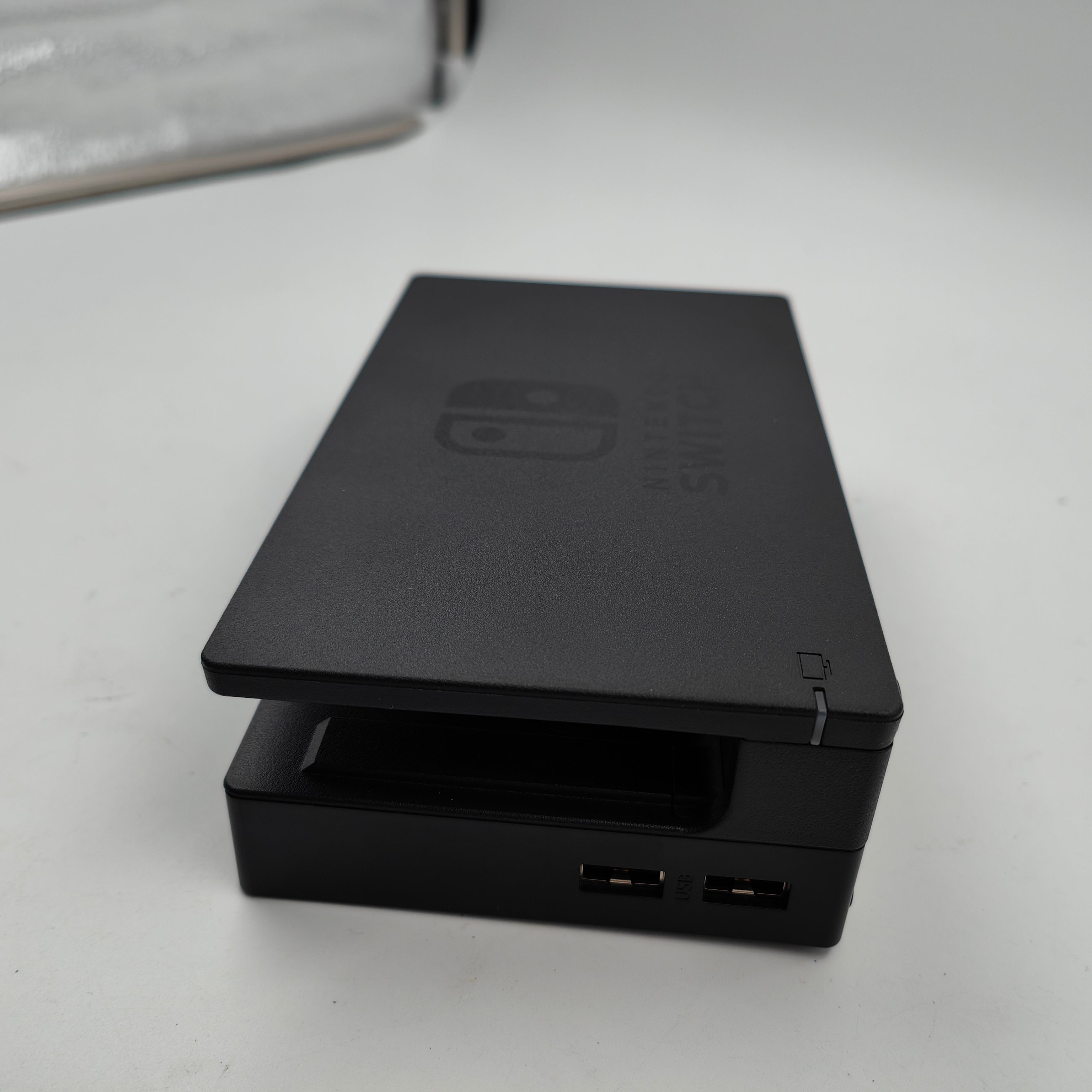 Nintendo Switch Dock Set