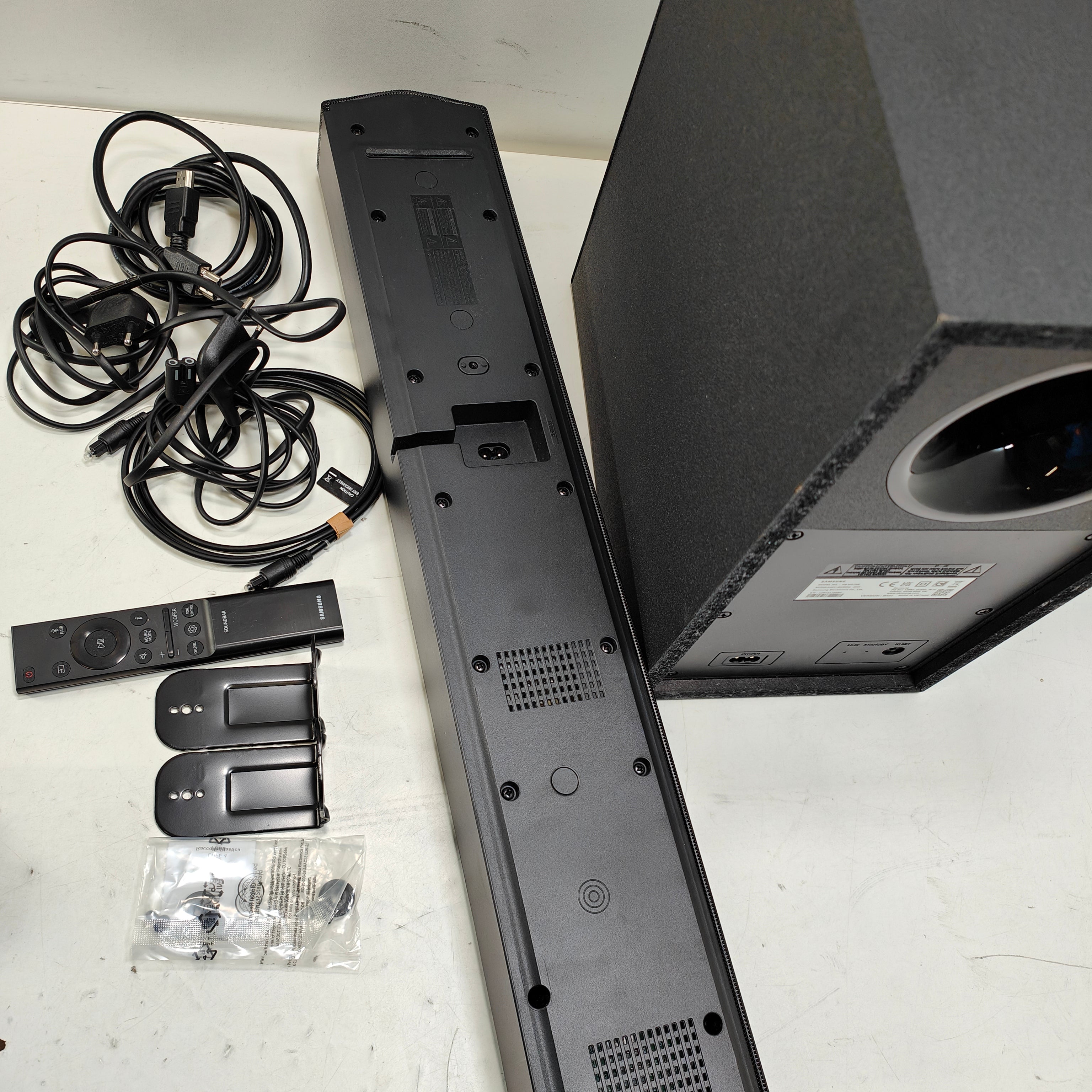 Samsung HW-B750F Schwarz