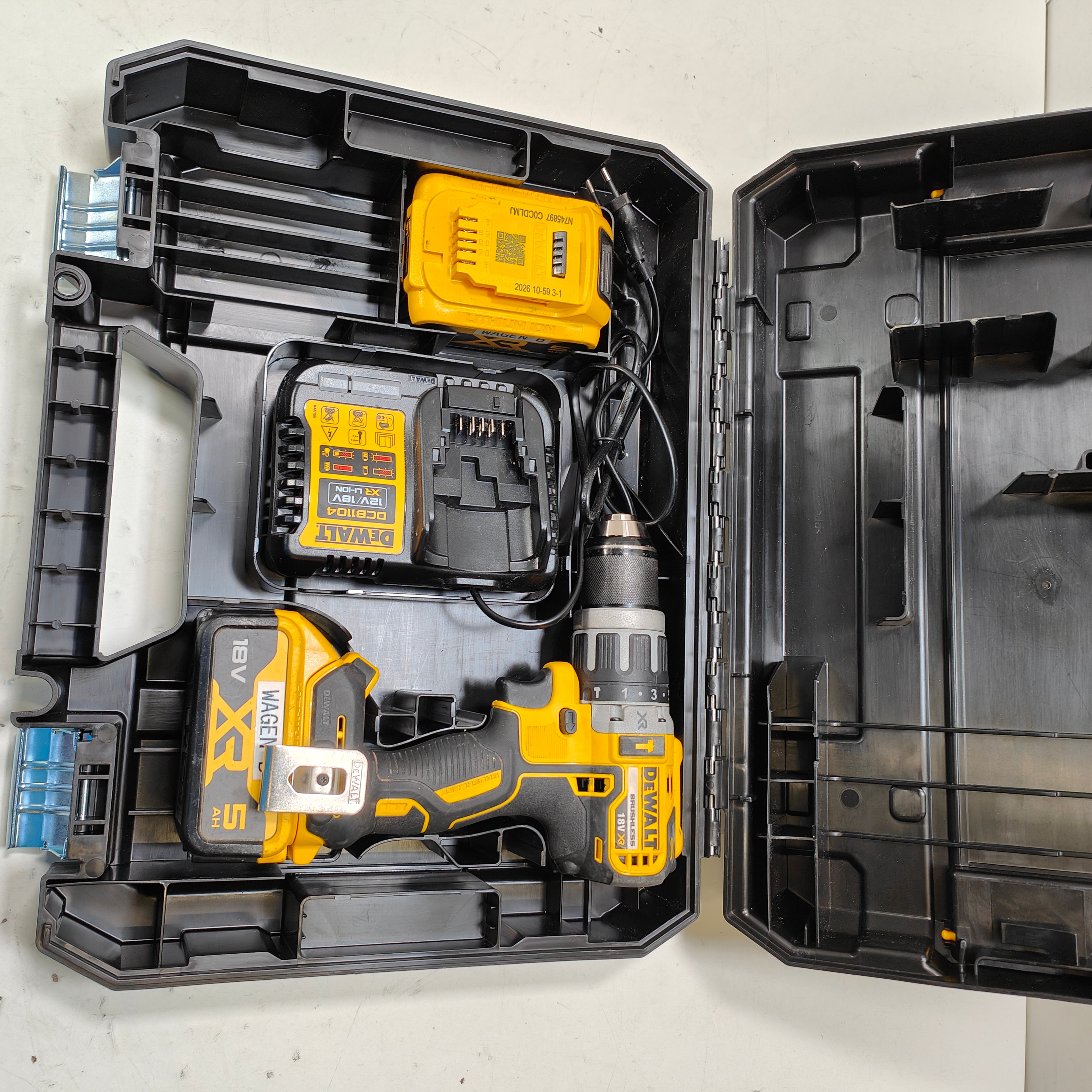 DeWalt DCD796P2-QW