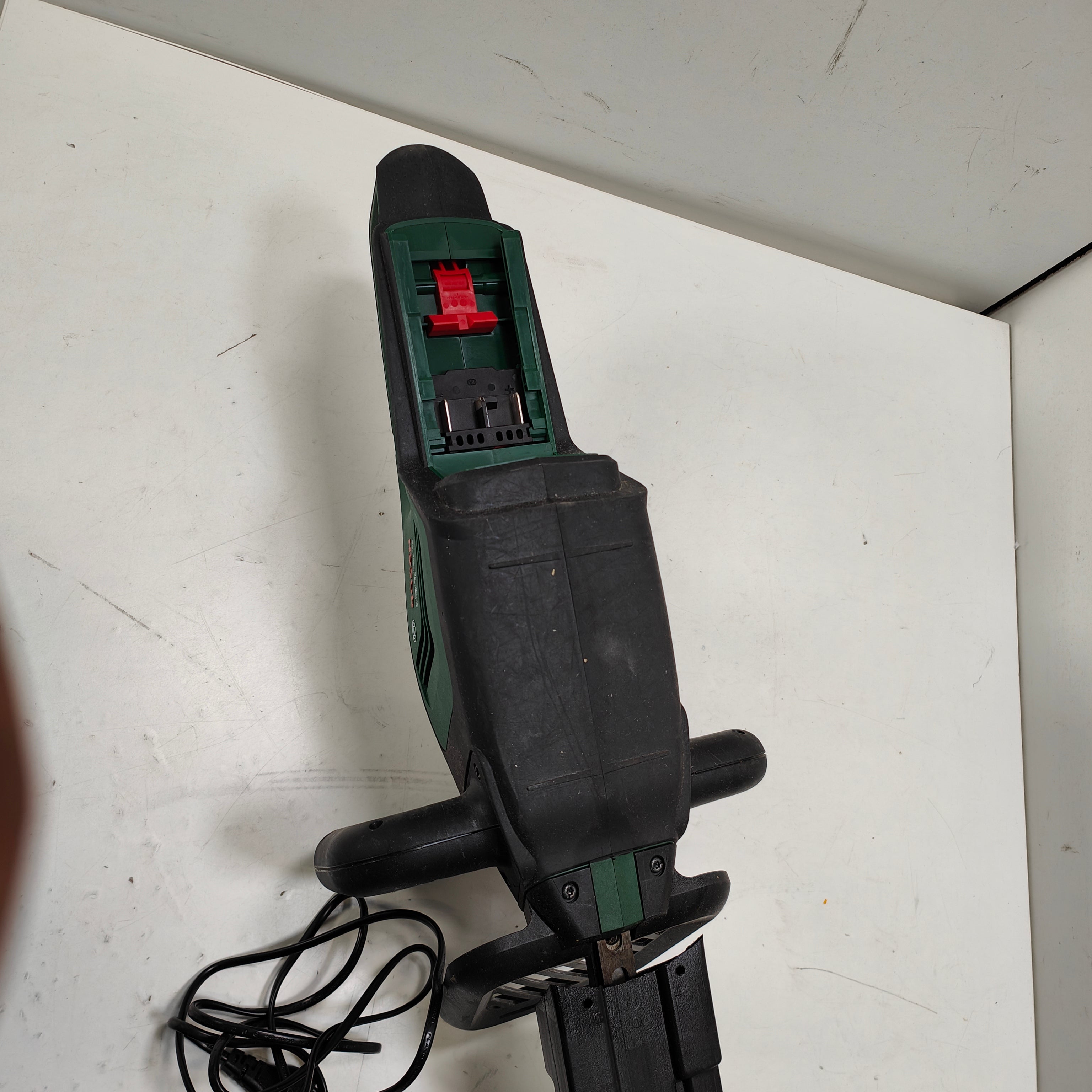 Bosch Advanced Taille-haies 36V-65-28