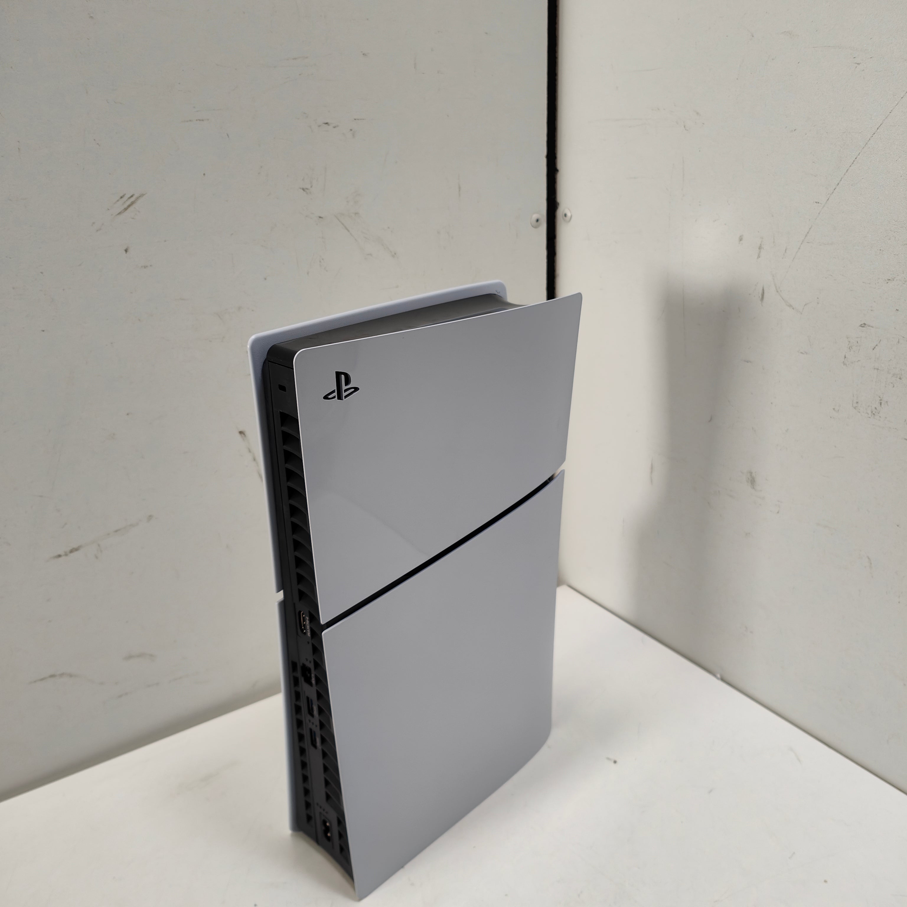 Sony PlayStation 5 Slim Disc Edition + zusätzlicher Controller Weiß