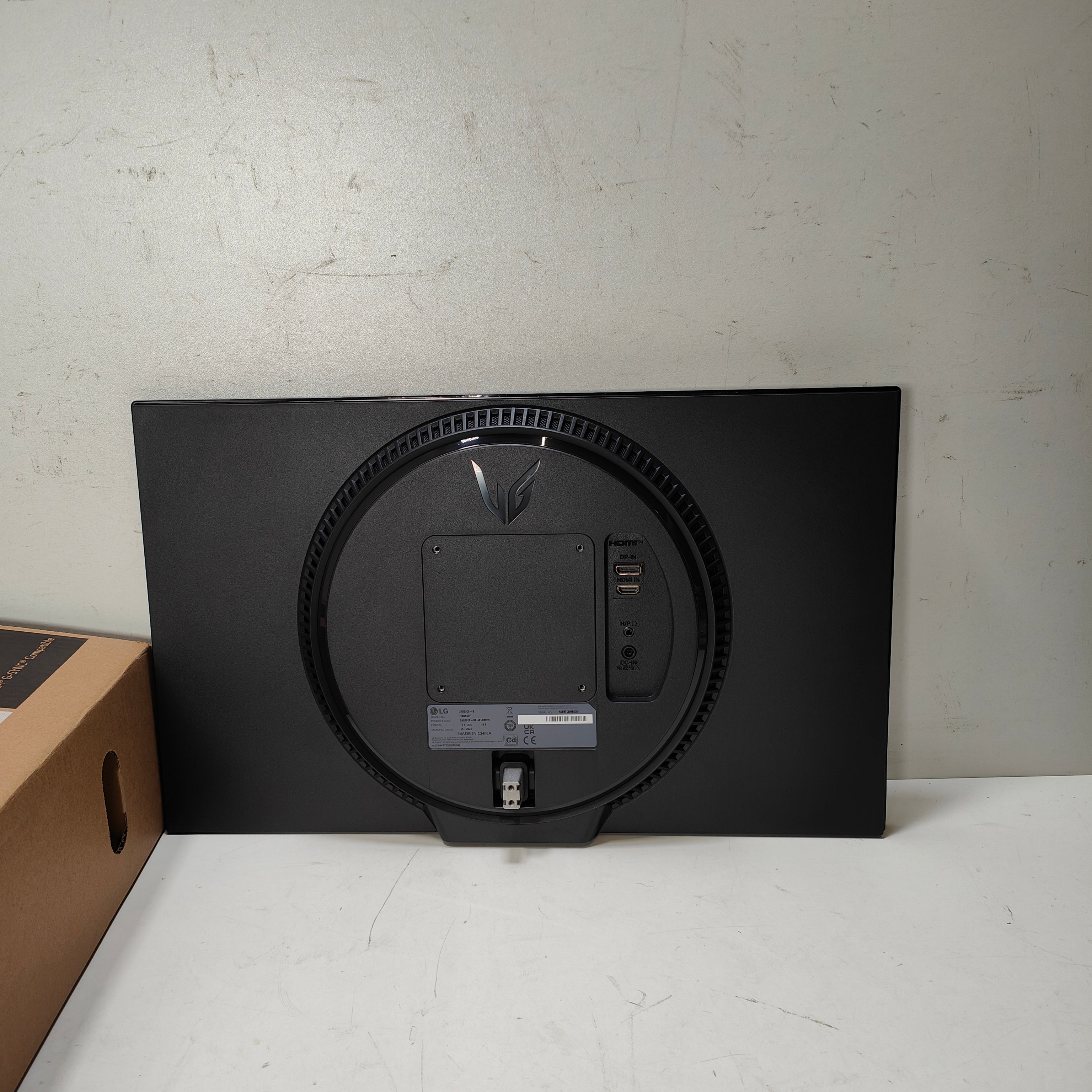 LG UltraGear 24GS60F-B