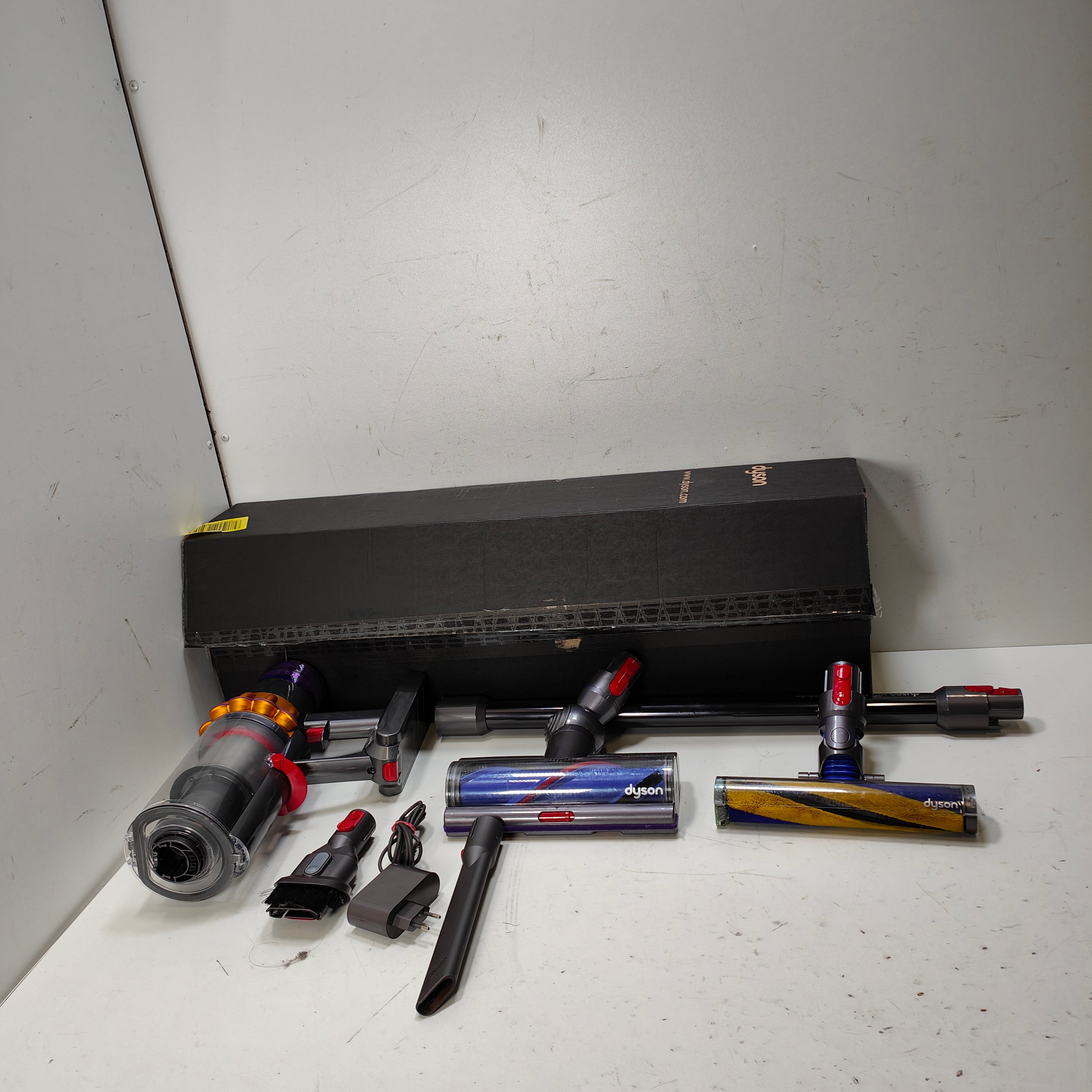 Dyson V15 Detect Absolute