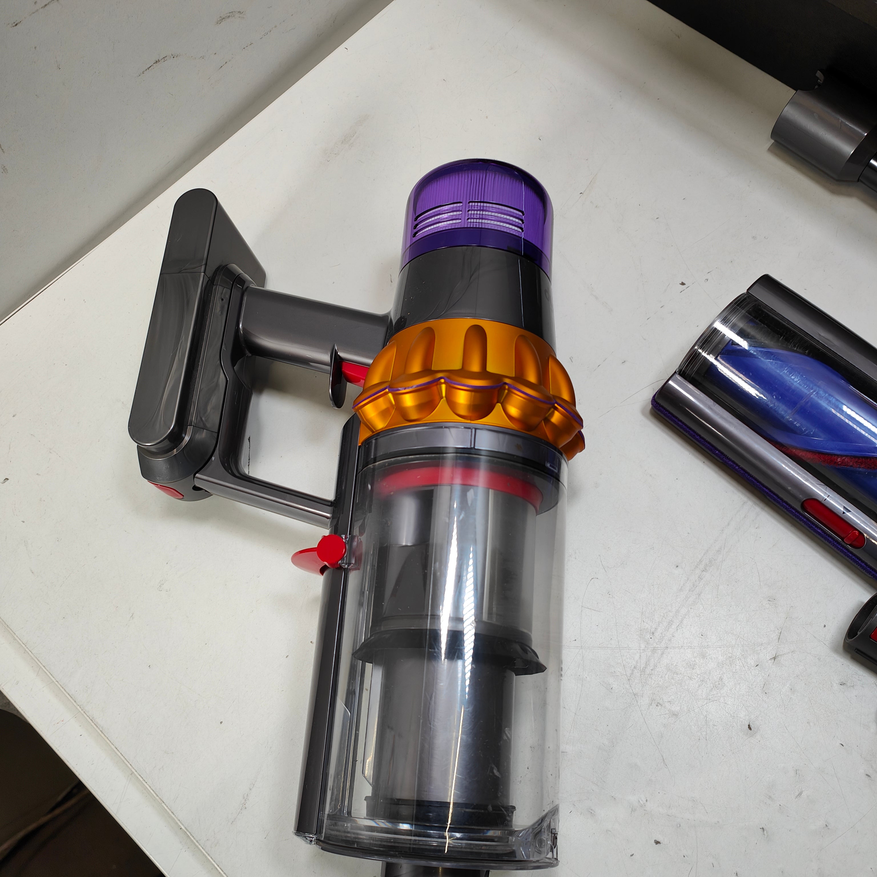 Dyson V15 Detect Absolute