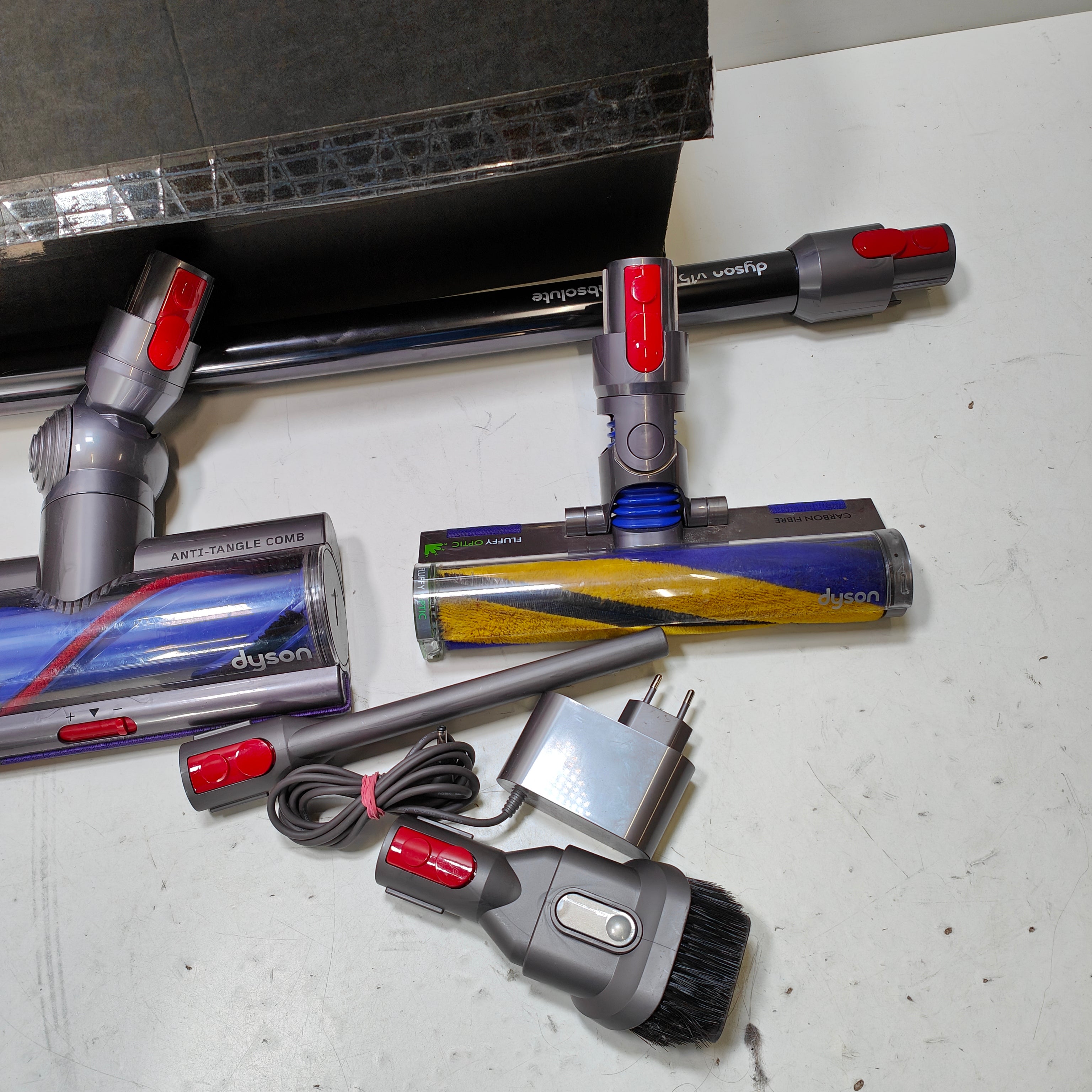 Dyson V15 Detect Absolute