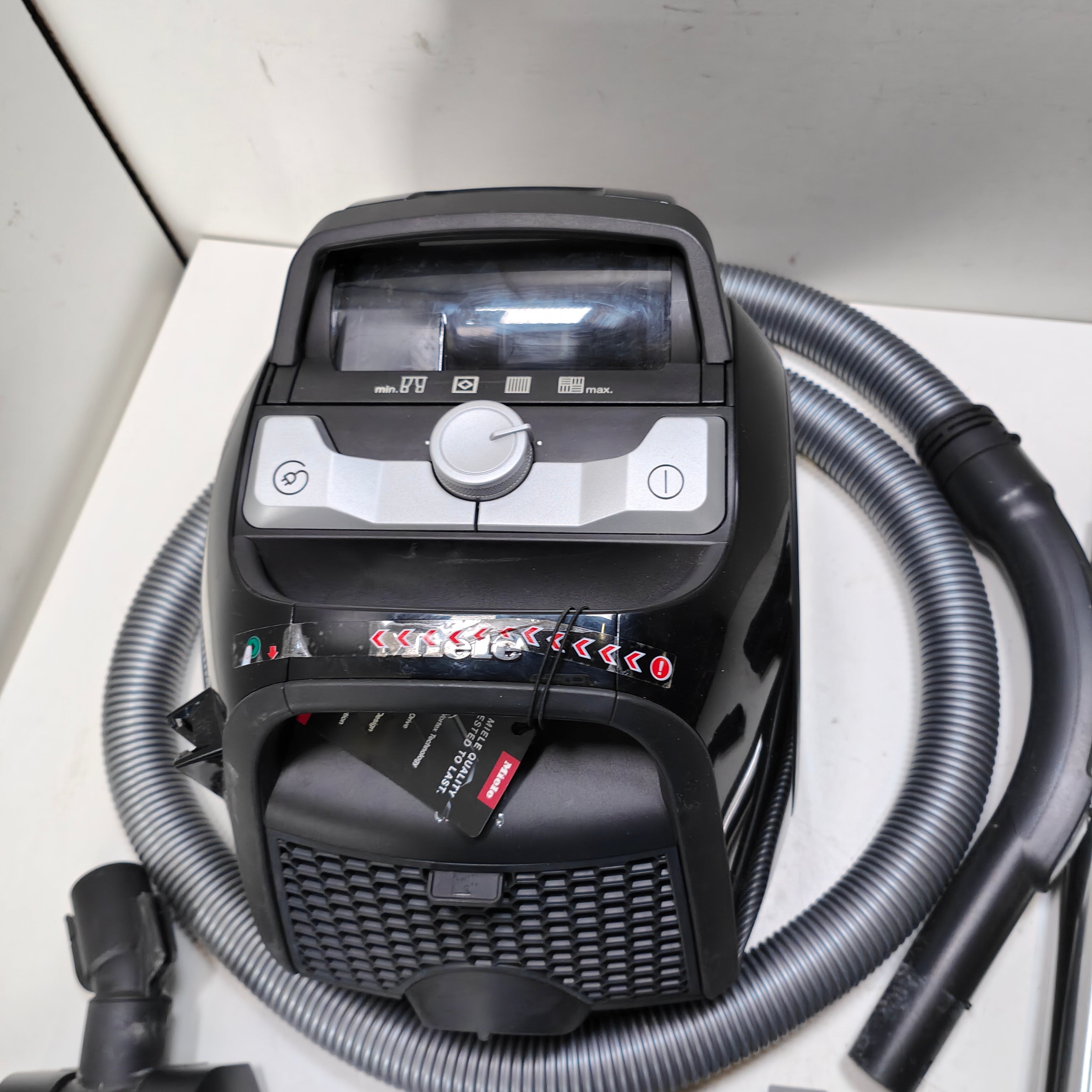 Miele Boost CX1 Cat & Dog Obsidian Schwarz