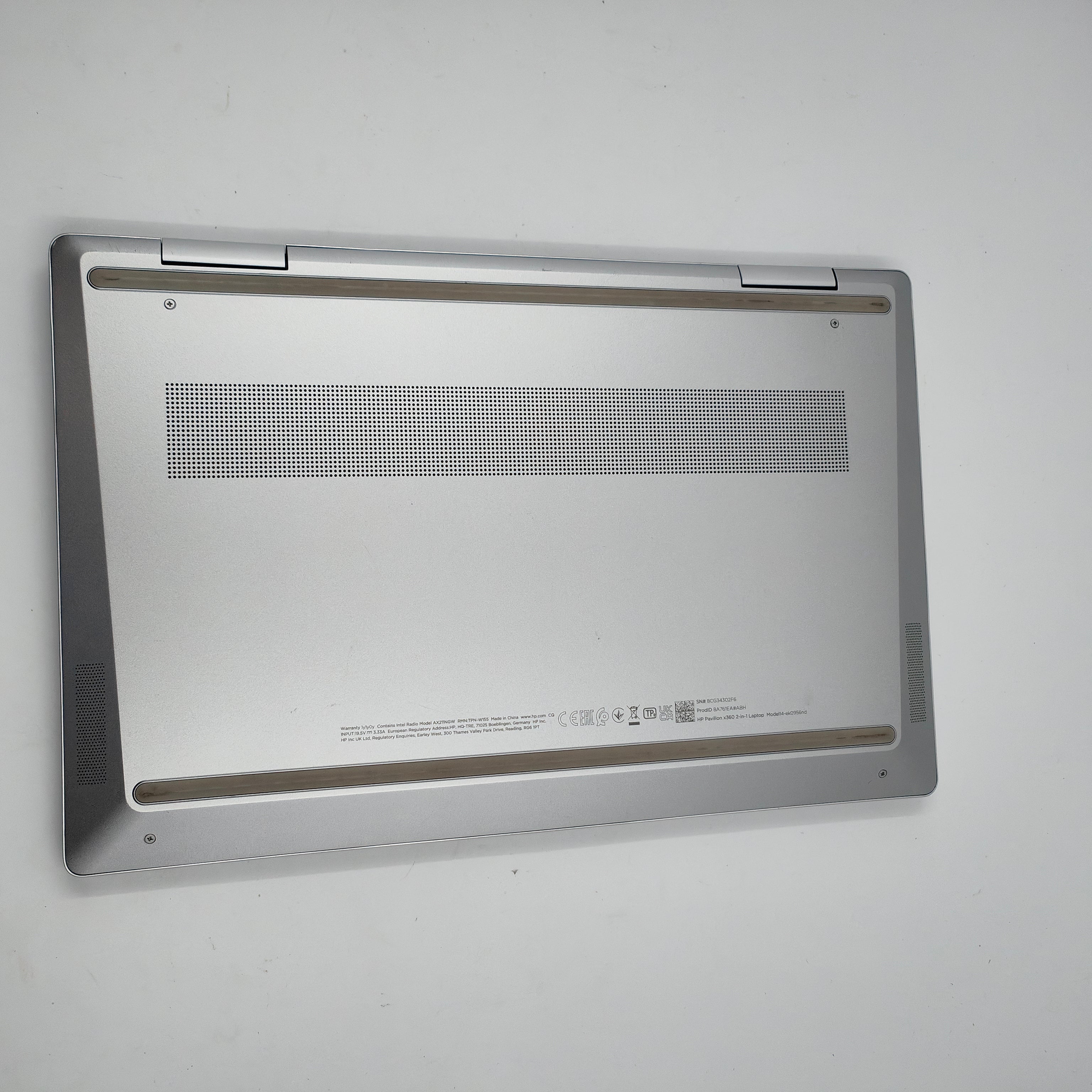 HP Pavilion x360 14-ek0956nd QWERTY
