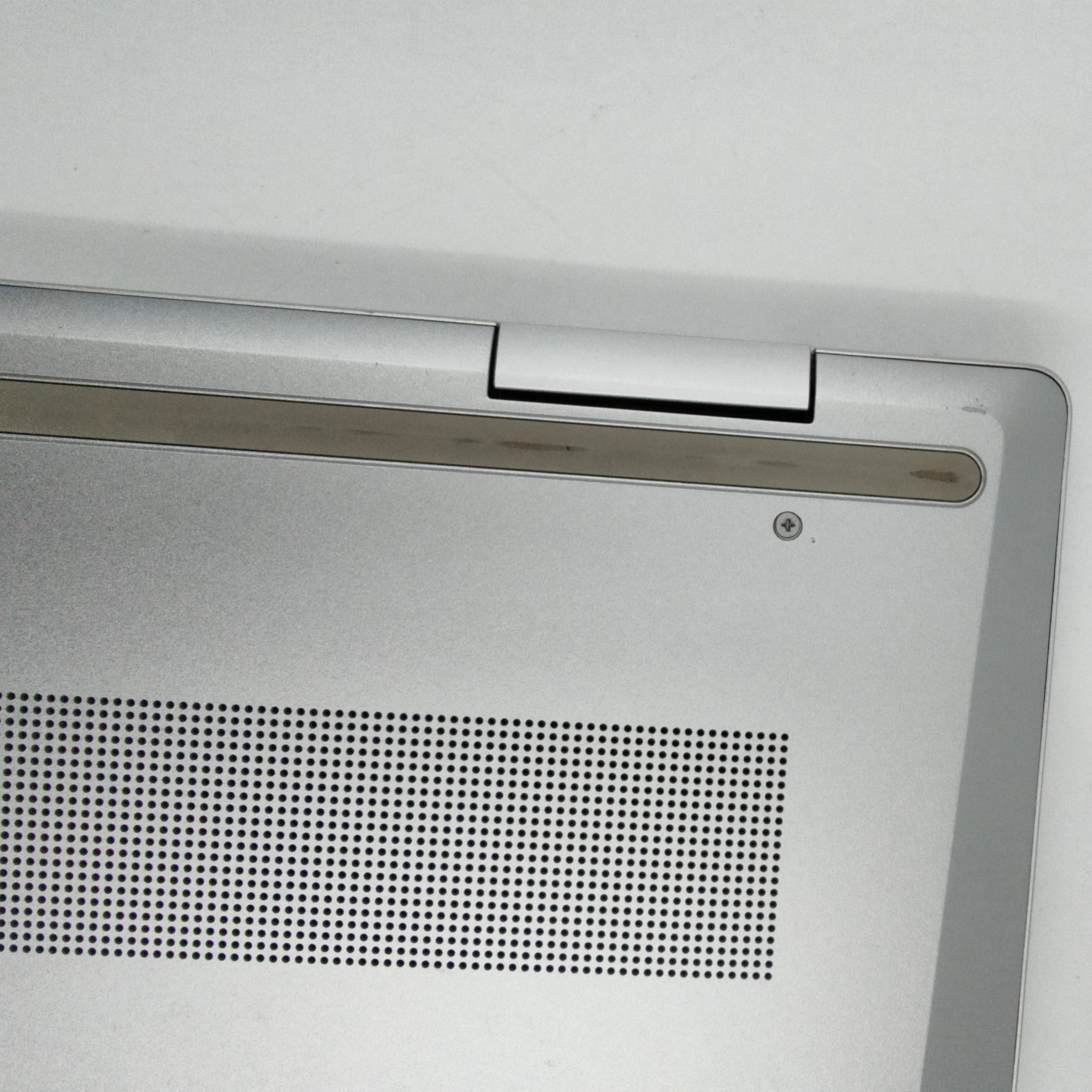 HP Pavilion x360 14-ek0956nd QWERTY