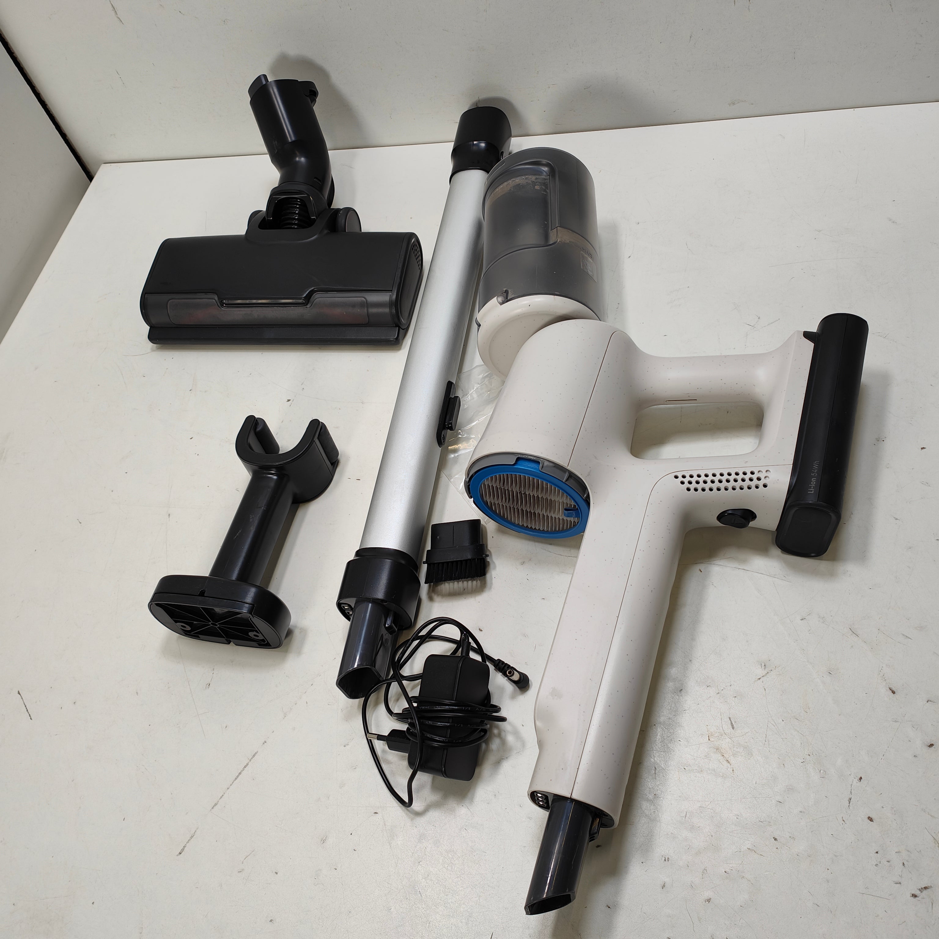 AEG AP61CB21SH CLEAN 6000