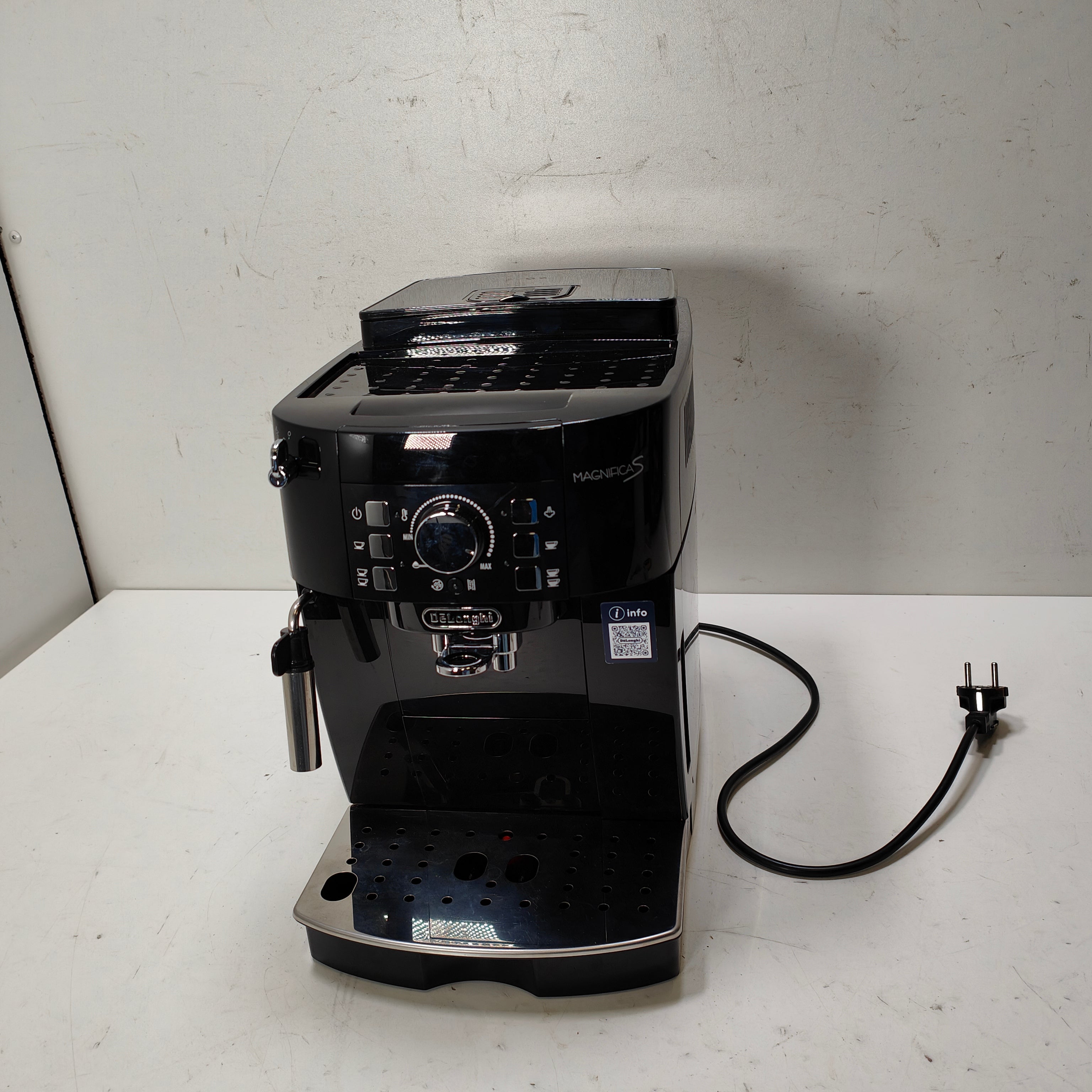 DeLonghi ECAM 21.117.B Magnifica S