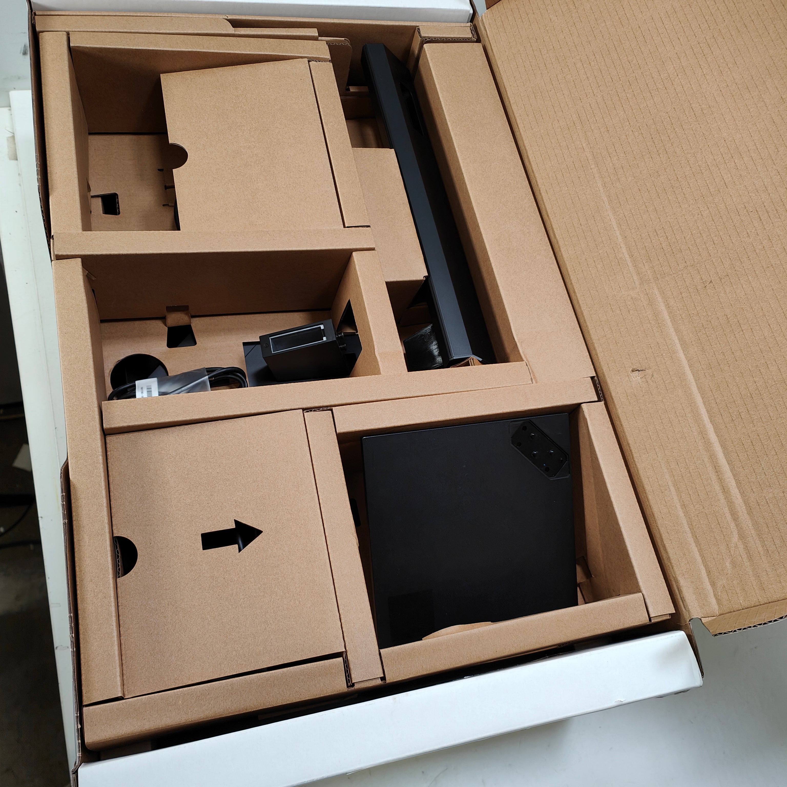 HP OMEN 27u 4K