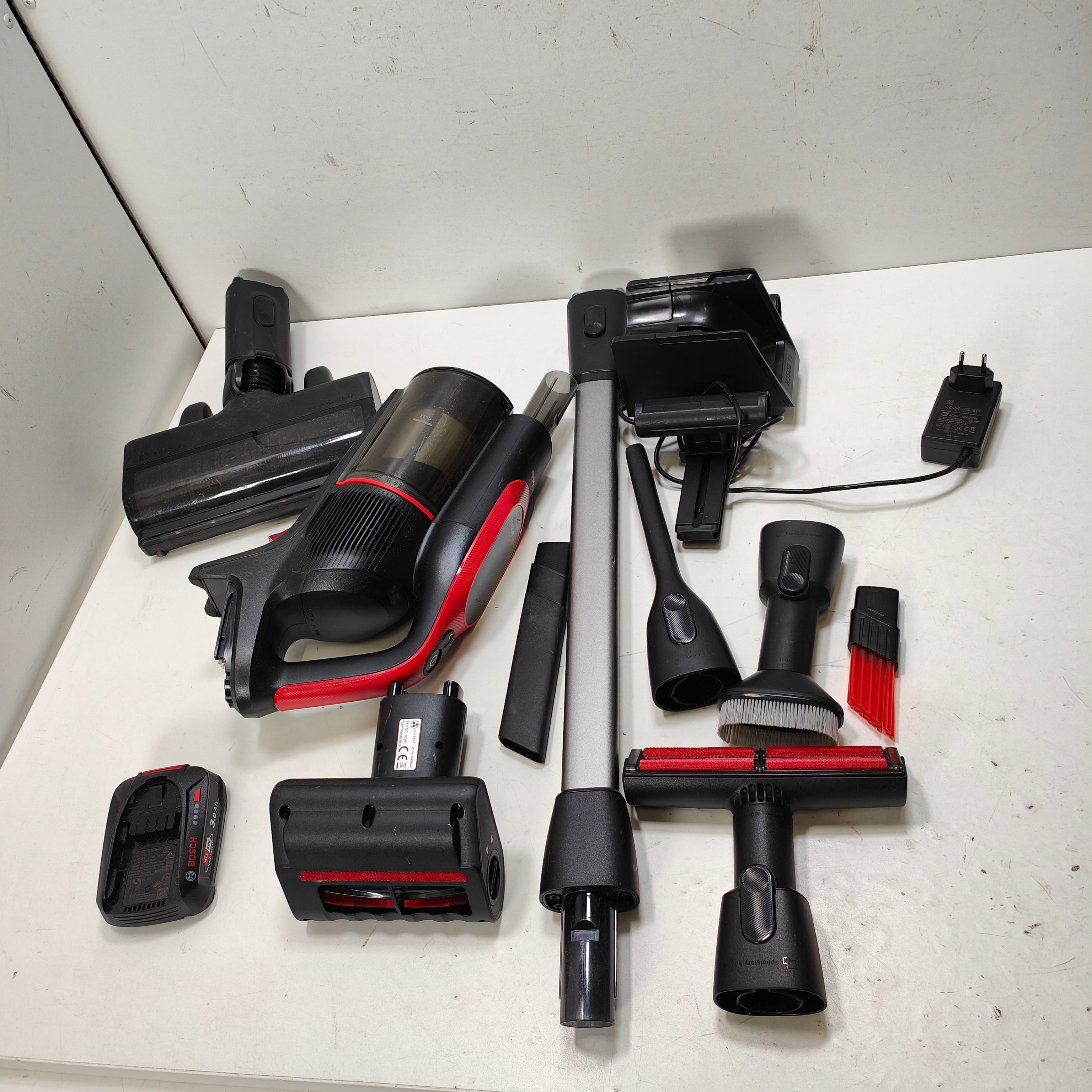 Bosch Unlimited 9 BBS931PET Pro Animal