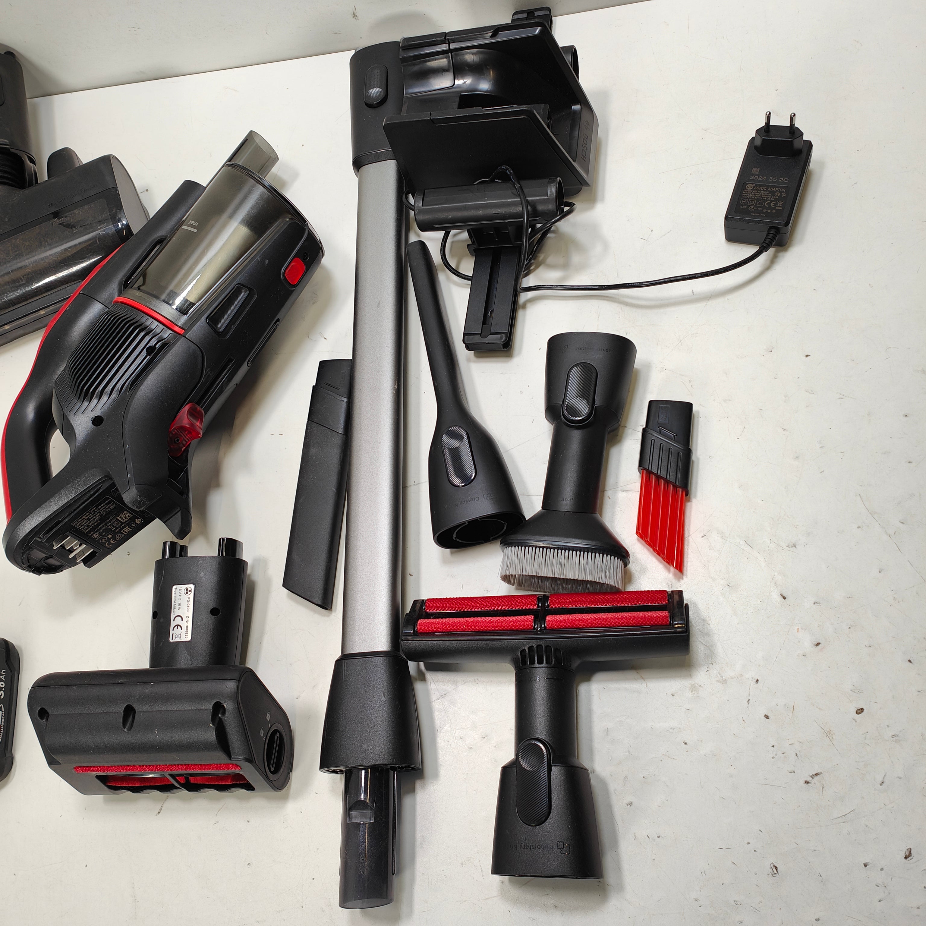 Bosch Unlimited 9 BBS931PET Pro Animal
