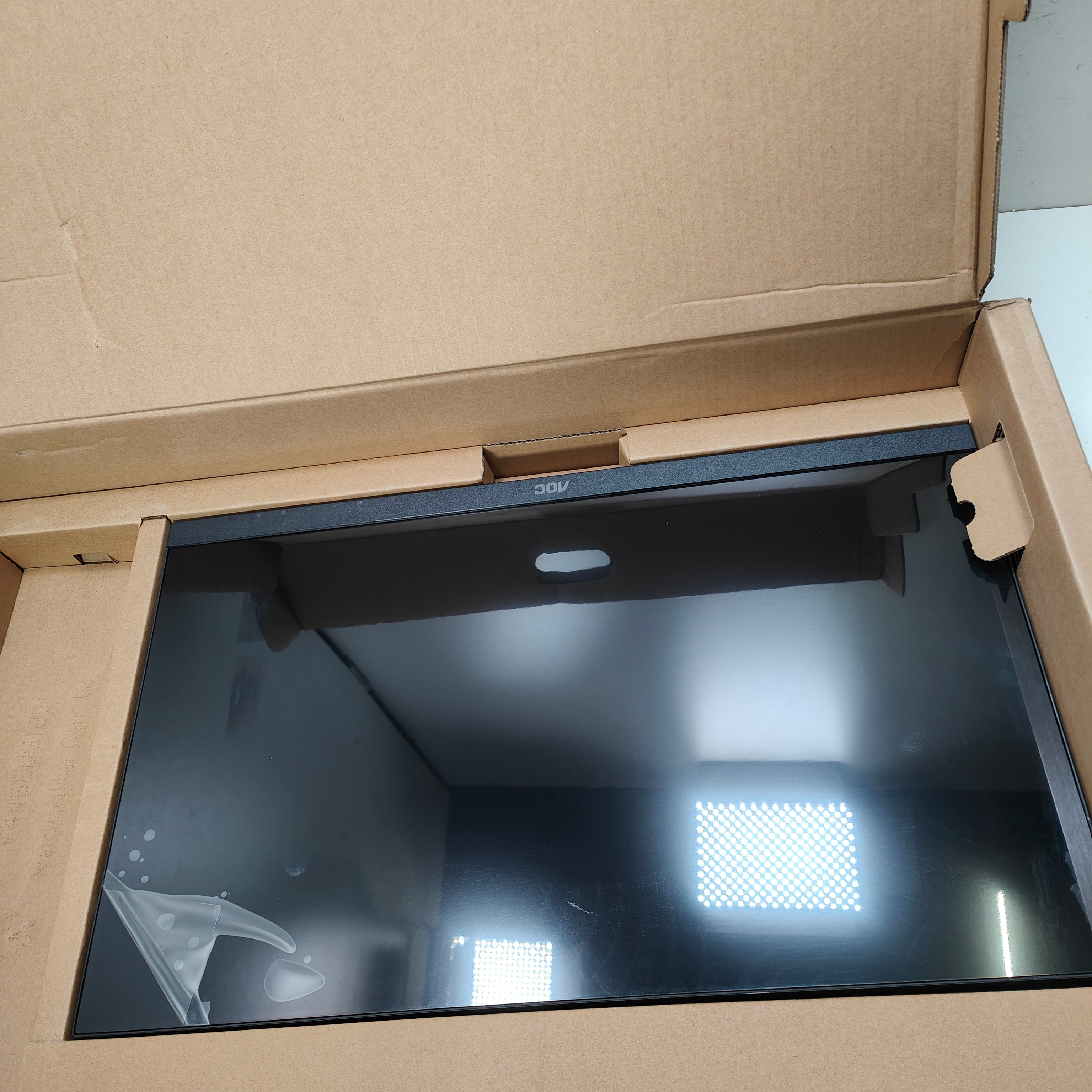 AOC 24G4X