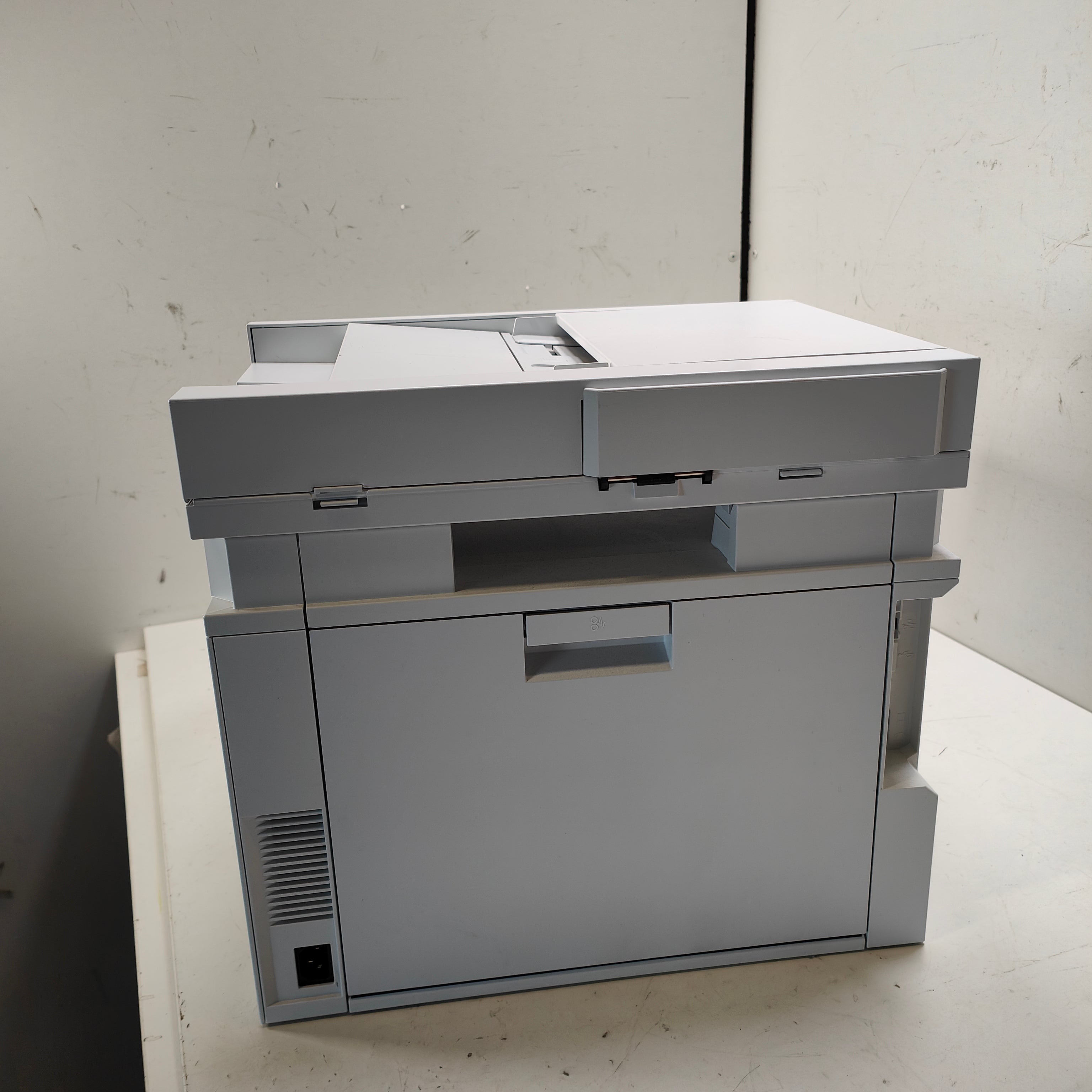 HP Color LaserJet Pro MFP 4302fdw