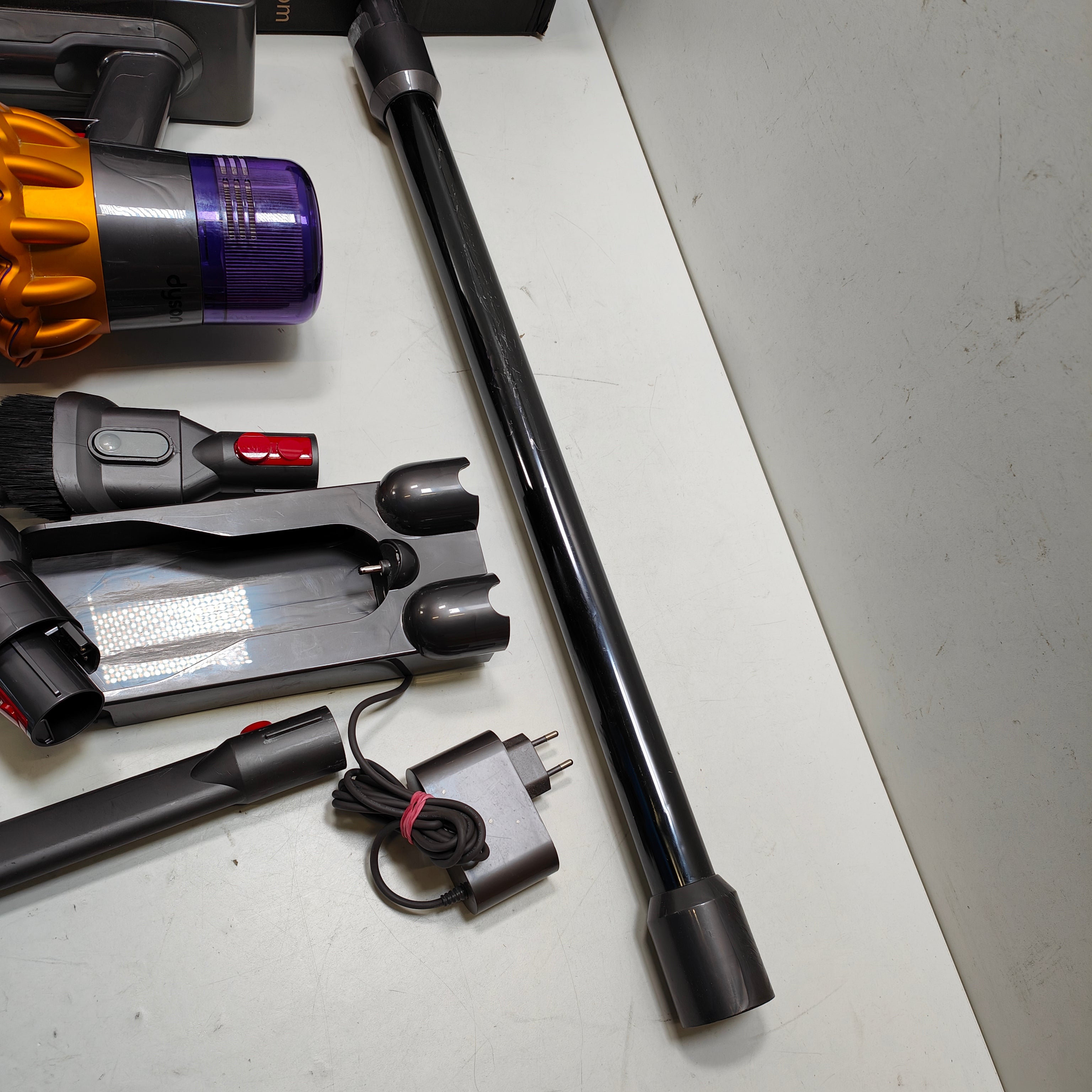 Dyson V15 Detect Absolute