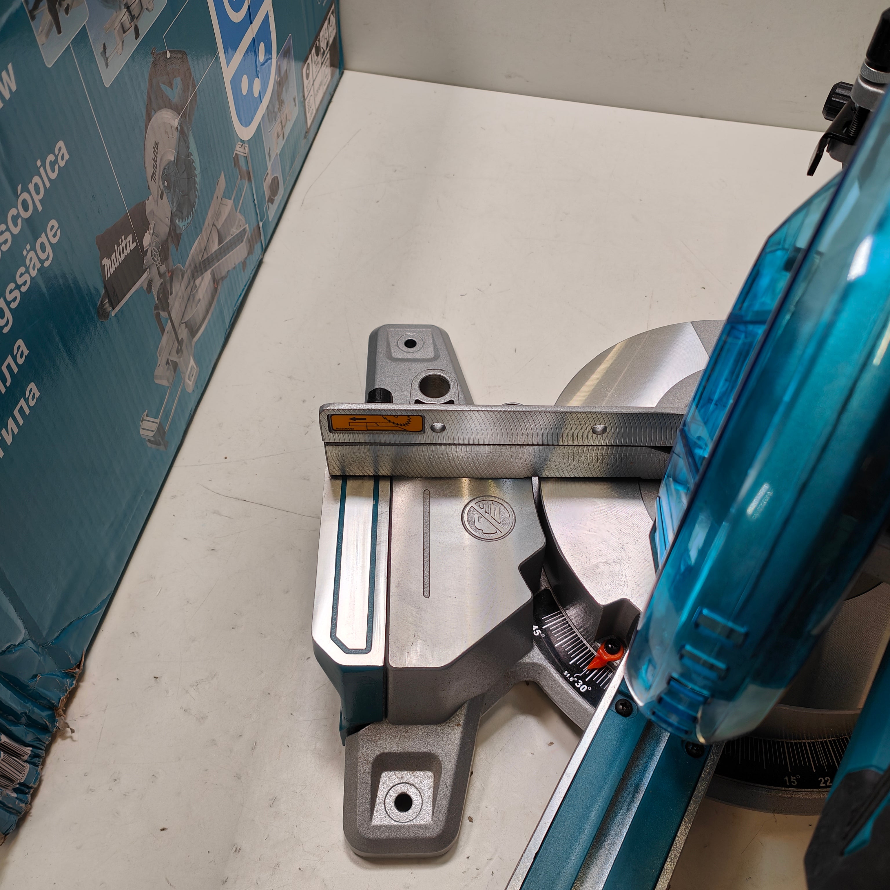 Makita LS0816F