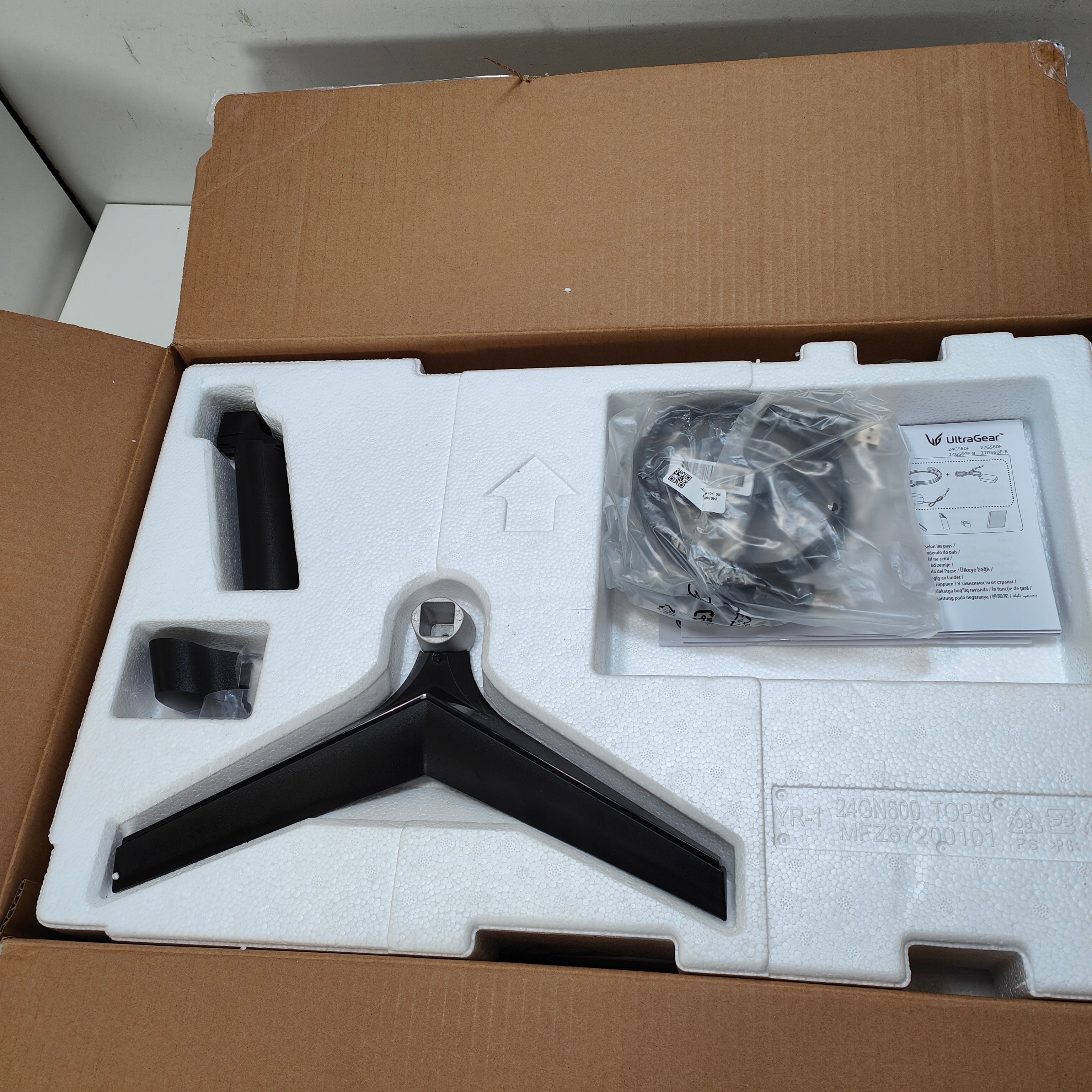 LG UltraGear 24GS60F-B